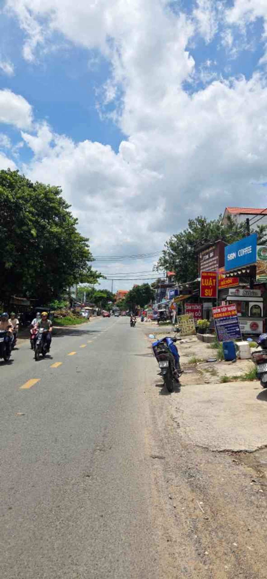 Nhà 2 mặt tiền kinh doanh Lã Xuân Oai Thủ Đức 150m2 giá 16 tỷ