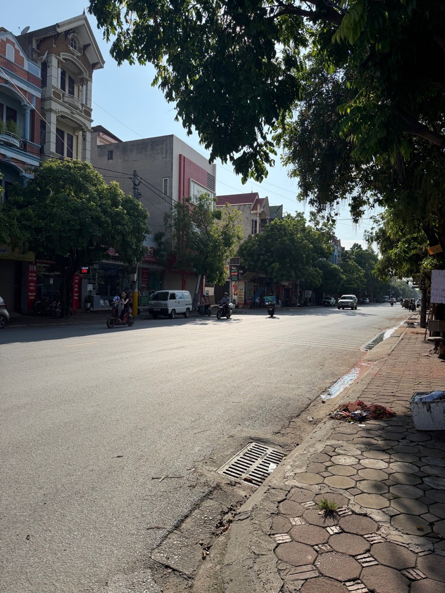 Shophouse Mặt Phố Nguyên Phi Ỷ Lan - Kết Nối Đỉnh Cao