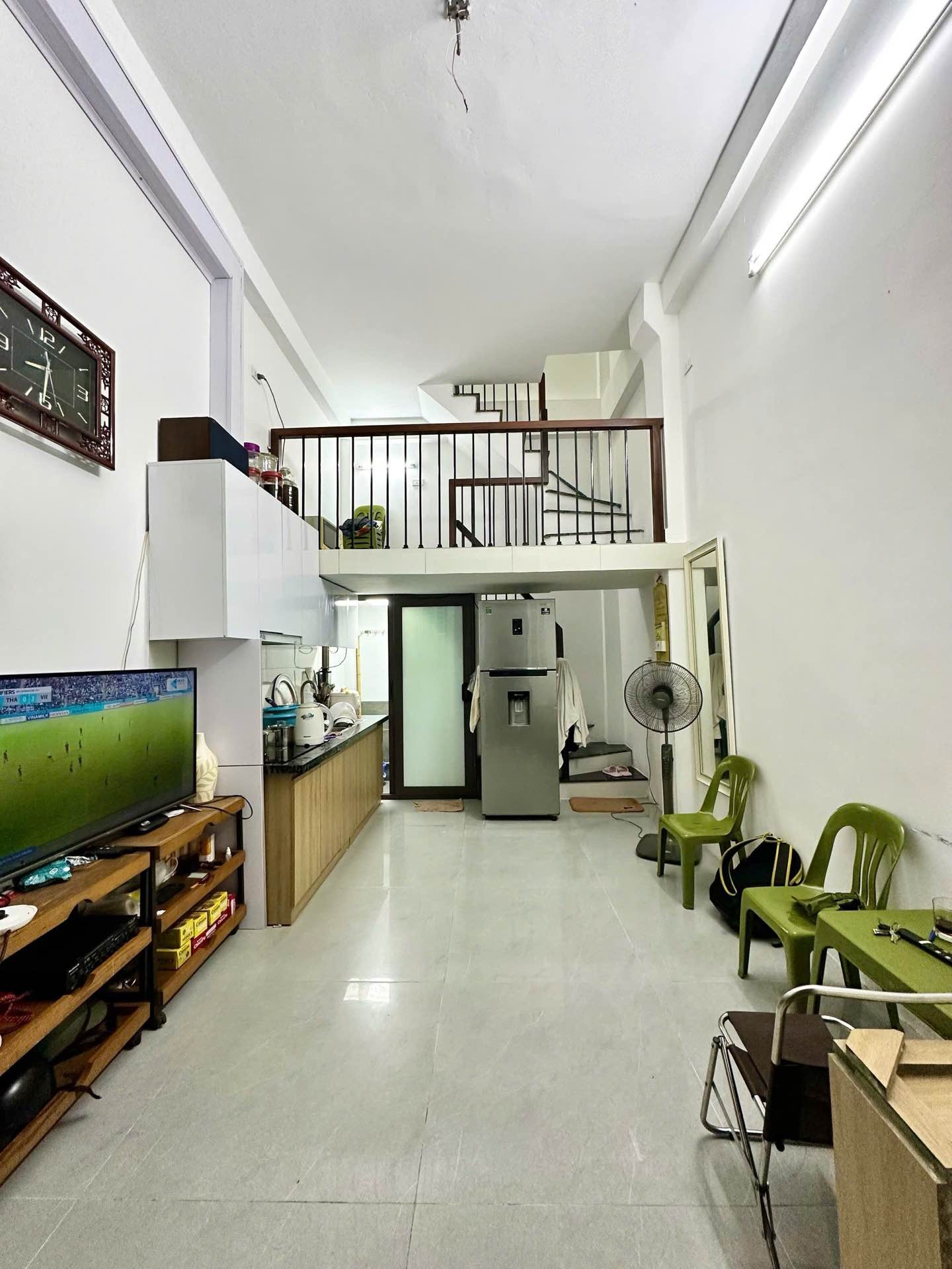 Bán nhà riêng 5 tầng hướng Bắc gần Văn Miếu Quốc Tử Giám tại trung tâm quận