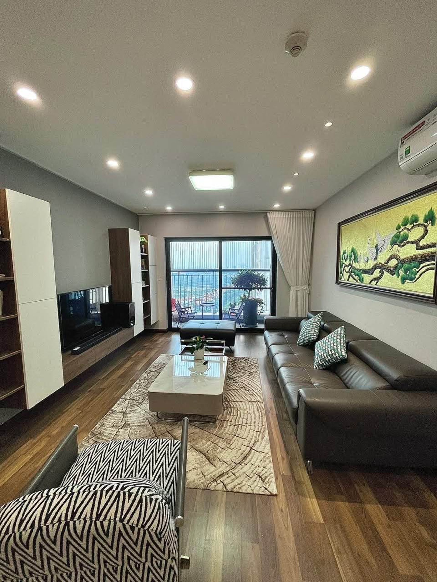 Căn hộ lô góc sang trọng tại Goldmark City, 3PN, full nội thất, dọn vào ở ngay