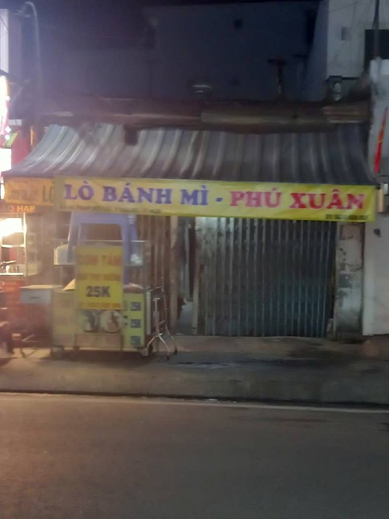 Nhà Phố Kinh Doanh Trung Tâm Quận 7 Giá Hấp Dẫn - 0934 194 634 Em Quý