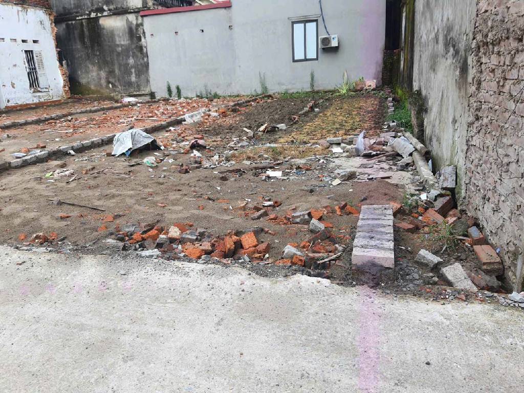 KHU VỰC ĐẦY TIỀM NĂNG - ĐẦU TƯ HOẶC XÂY NHÀ CHO THUÊ