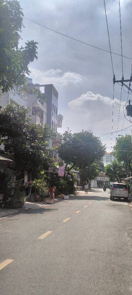 TRUNG TÂM TÂN PHÚ - ĐƯỜNG TÂY SƠN - SÁT CHỢ TÂN HƯƠNG 5 TẦNG, 4X15M, CHỈ 8 TỶ.