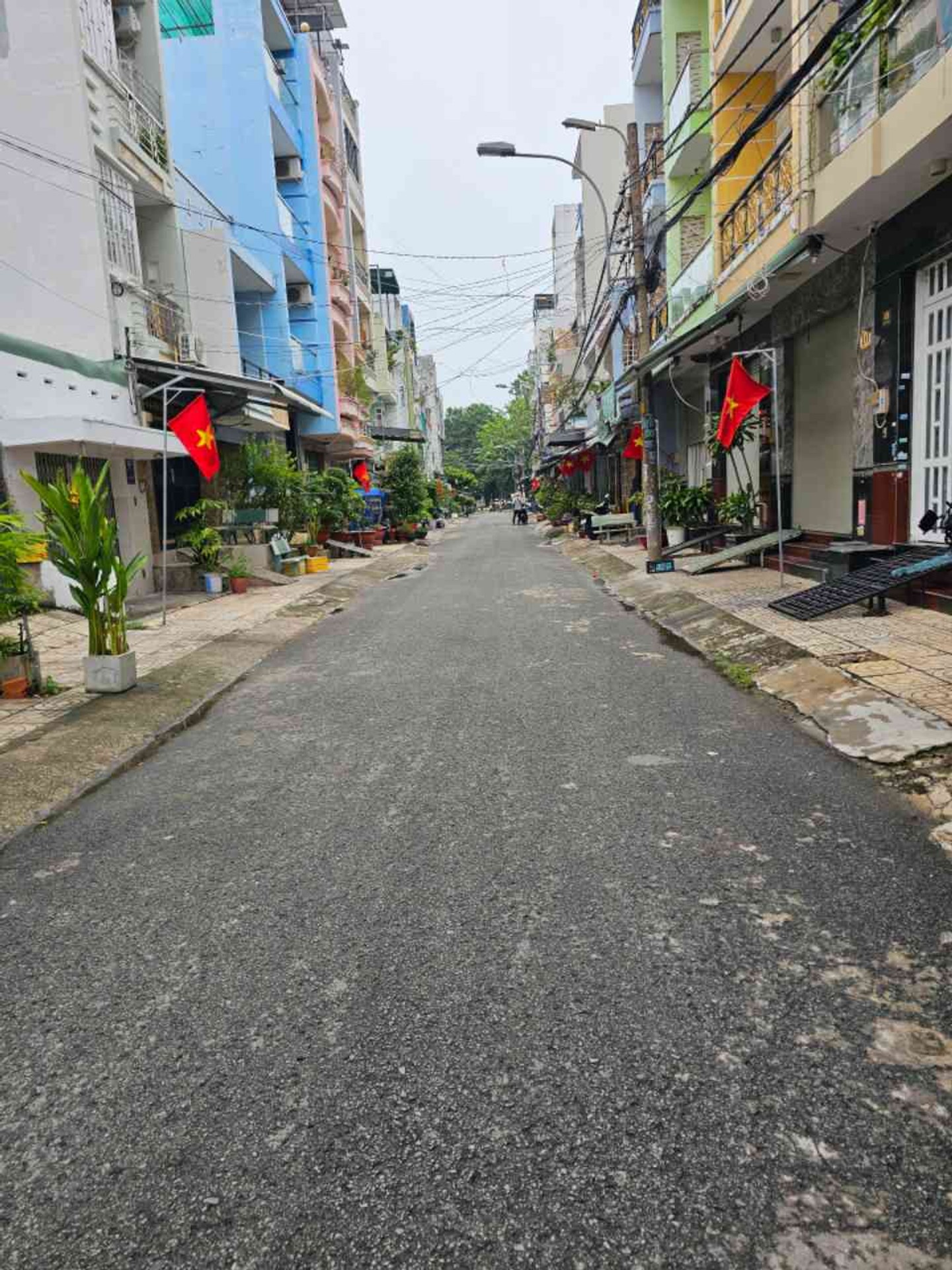 Bán nhà t,ên l,ữa phường An Lạc, quận Bình Tân, diện tích 56m2, mặt tiền 4m,đường 12m