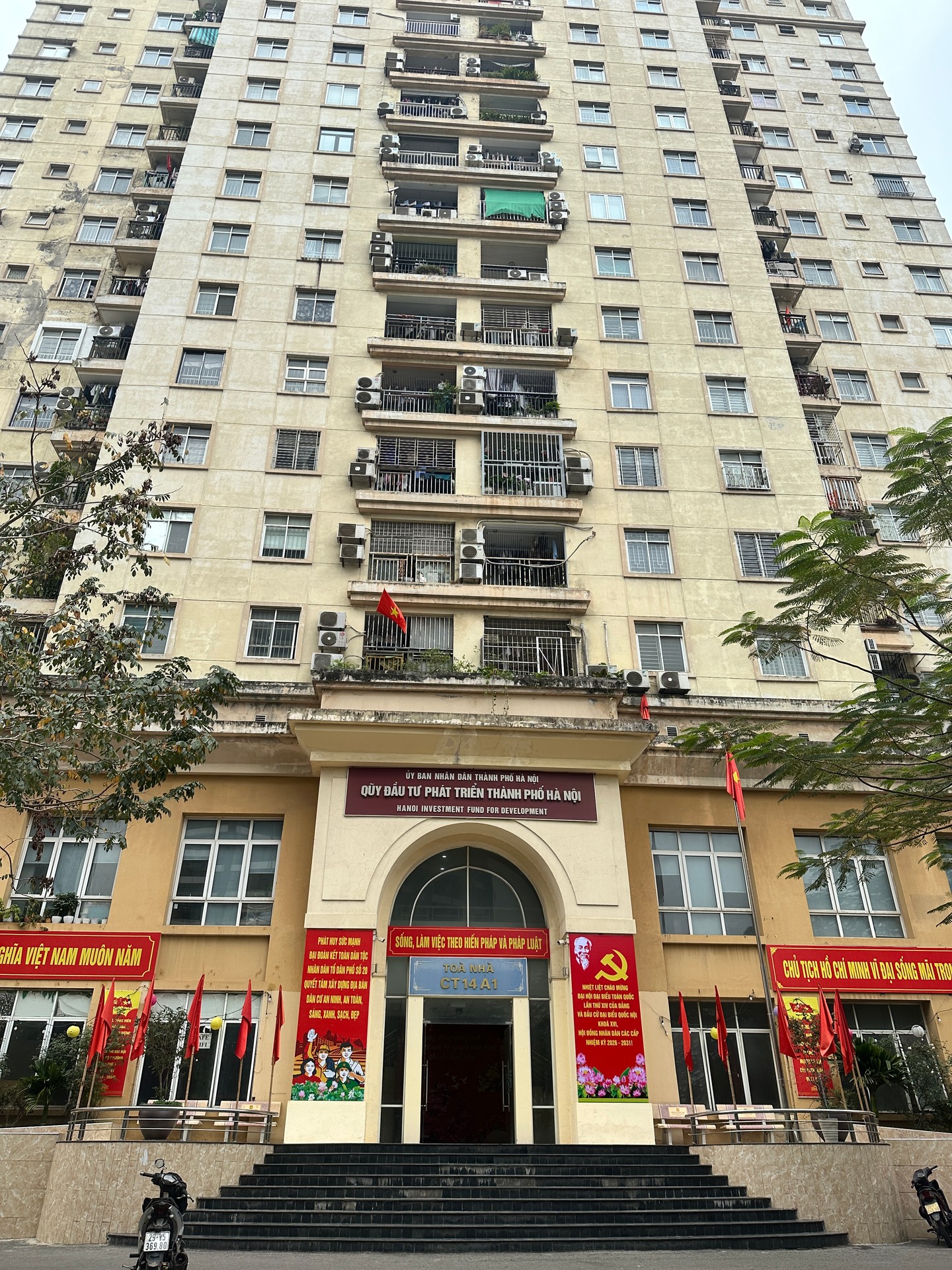 CHUNG CƯ CT14 KĐT NAM THĂNG LONG -DT 75m2 -2 ngủ -gần Khu liên cơ 8 Sở ban ngành, 2 con rồng Hồ Tây