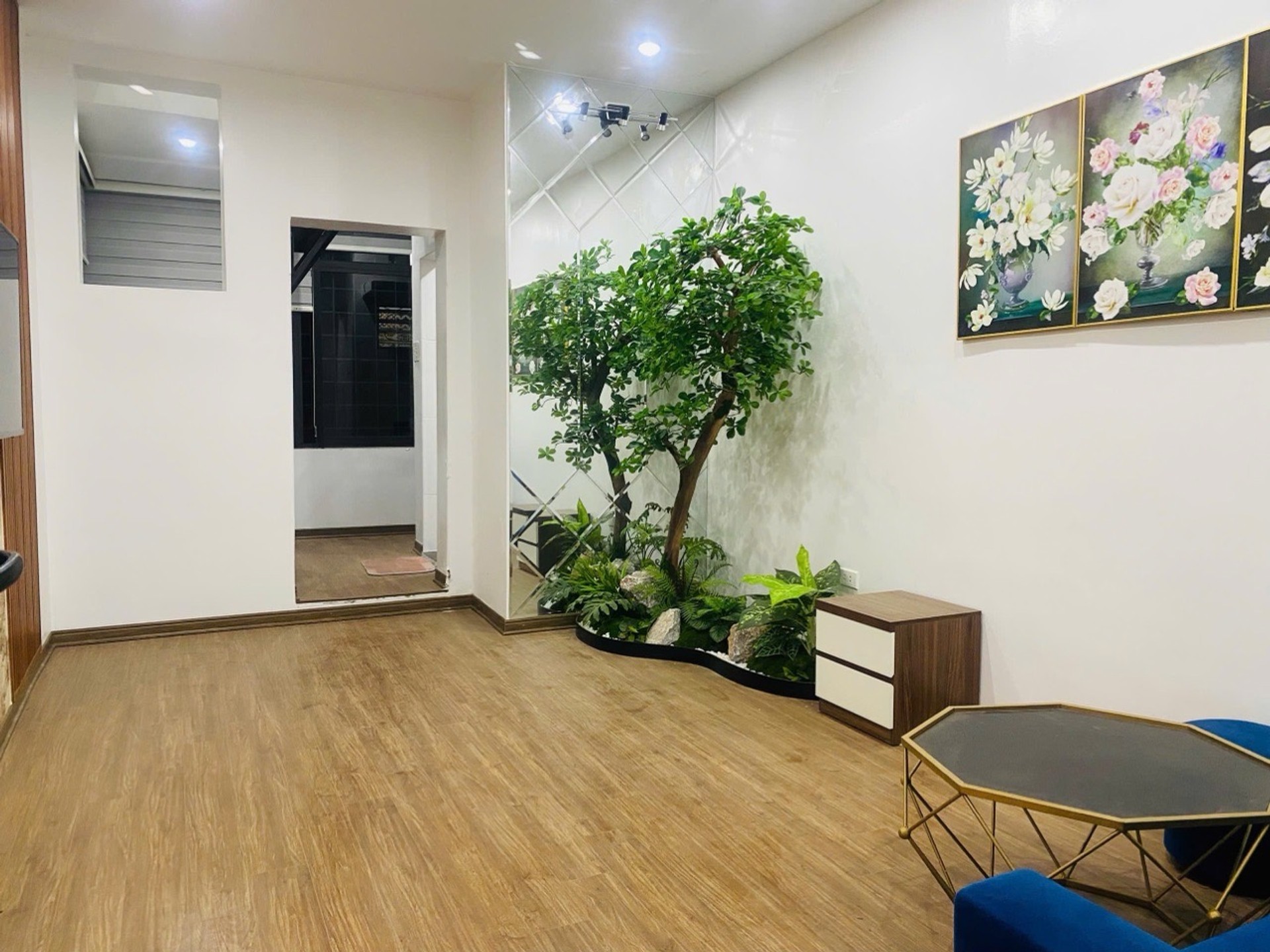 Căn hộ Duplex Hoàng Quốc Việt - Không gian rộng rãi như nhà đất