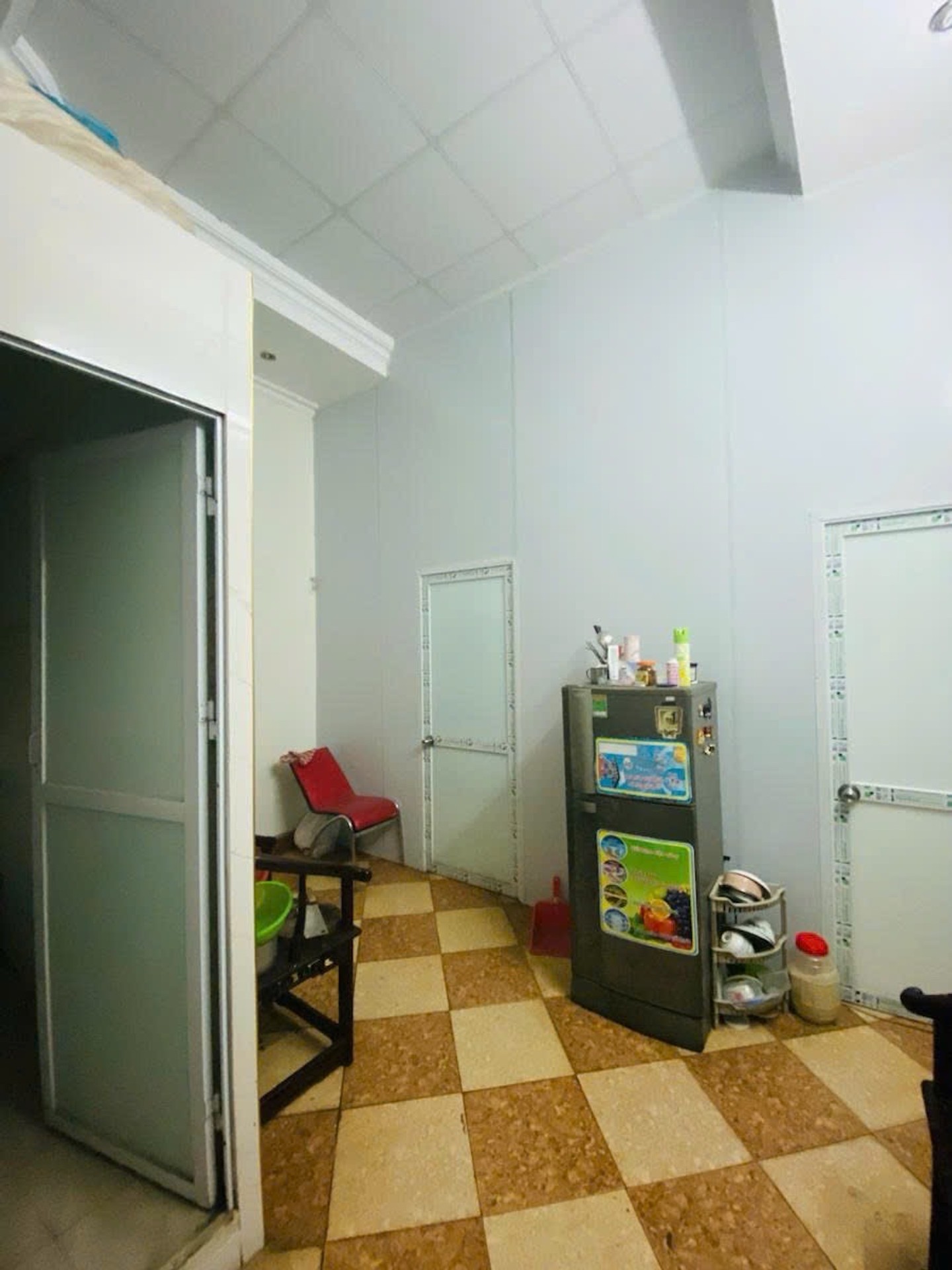 Bán nhà riêng 4 tầng 63m2 tại Hoàng Hoa Thám sát ô tô, nở hậu