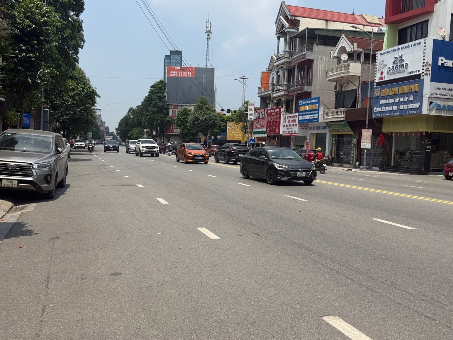 Bán nhà mặt phố Trần Hưng Đạo, phường Võ Cường, TP. Bắc Ninh, 4 tầng, 66.8 m², kinh doanh đắc địa