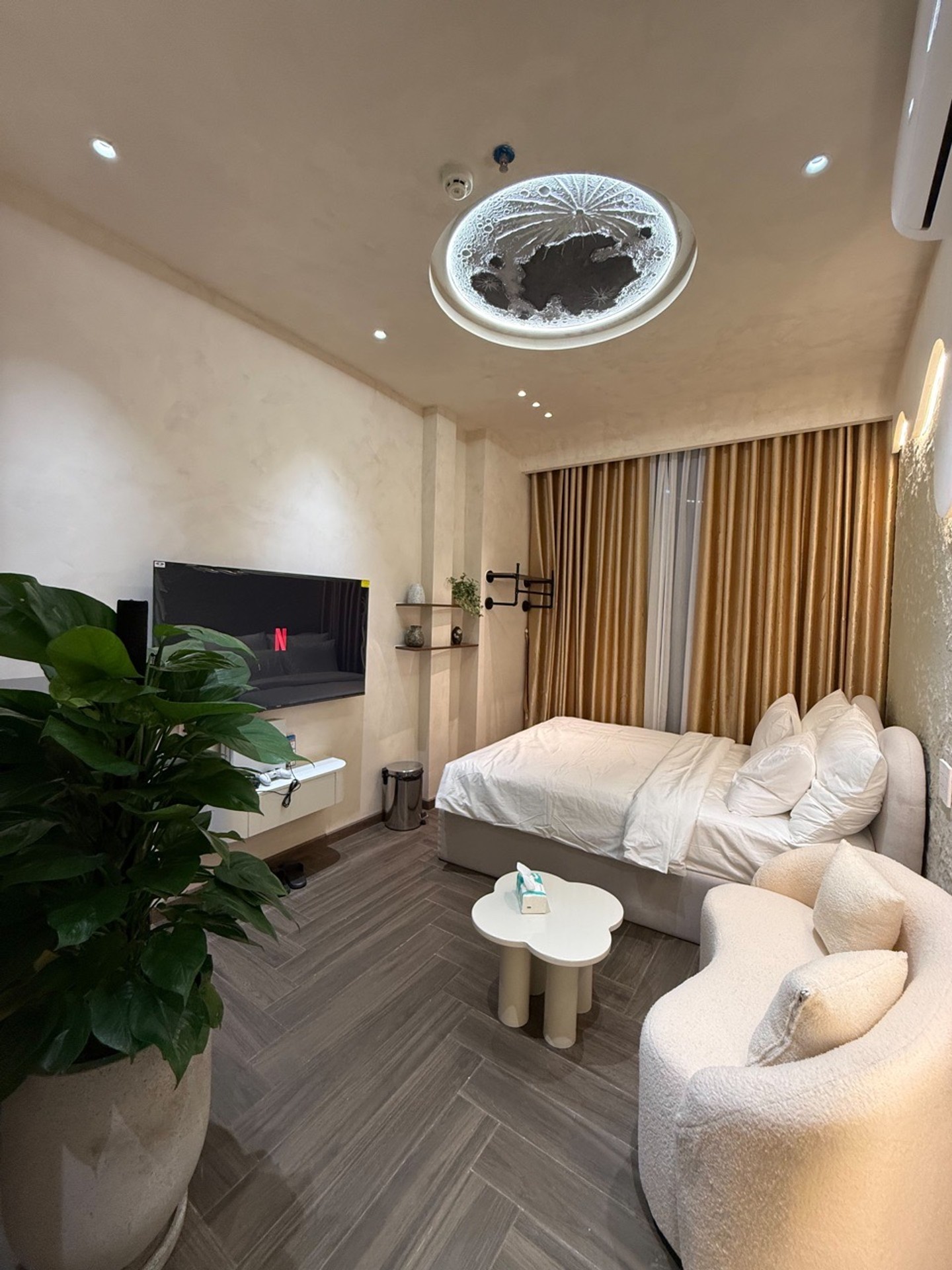 Bán toà nhà homestay 5 tầng 15 phòng tại Tân Bình giá 20.5 tỷ