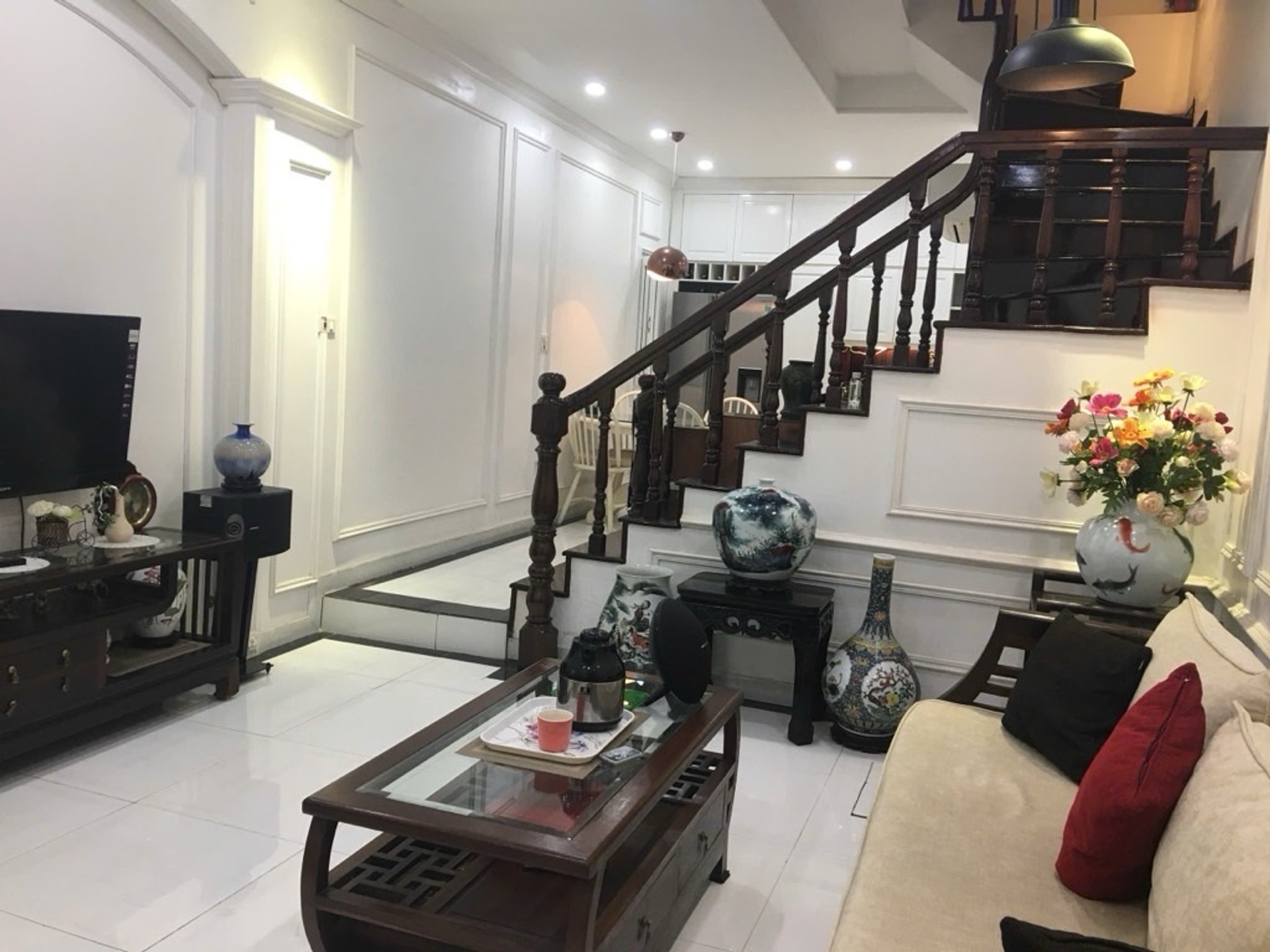 Nhà đẹp thái hà TT đống đa ô tô đỗ cửa vừa ở vừa kinh doanh tiện ích vây quanh không thiếu gì