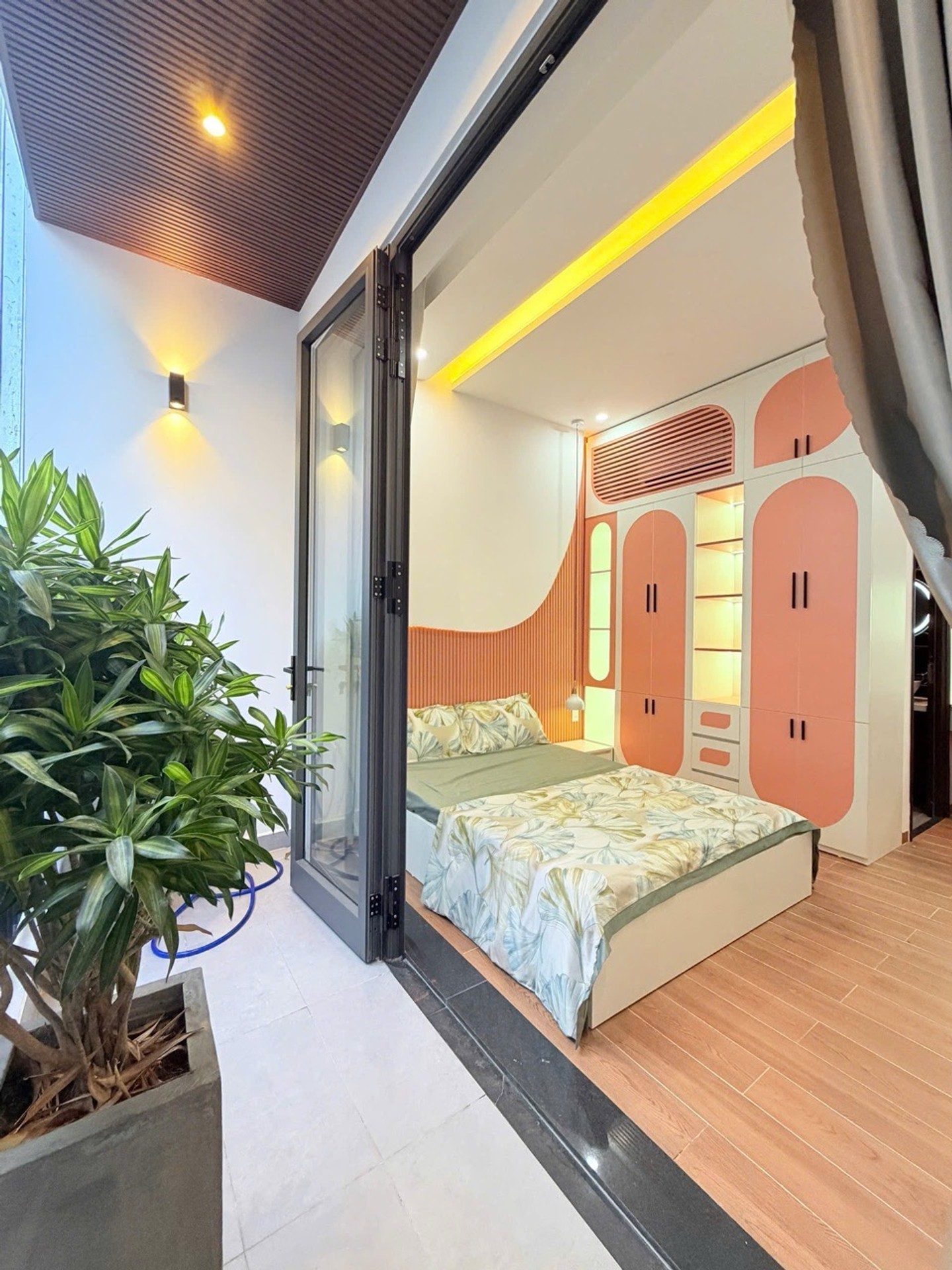 Nhà Hiện Đại 3 Tầng Trung Tâm Trần Cao Vân, 4 Phòng Ngủ