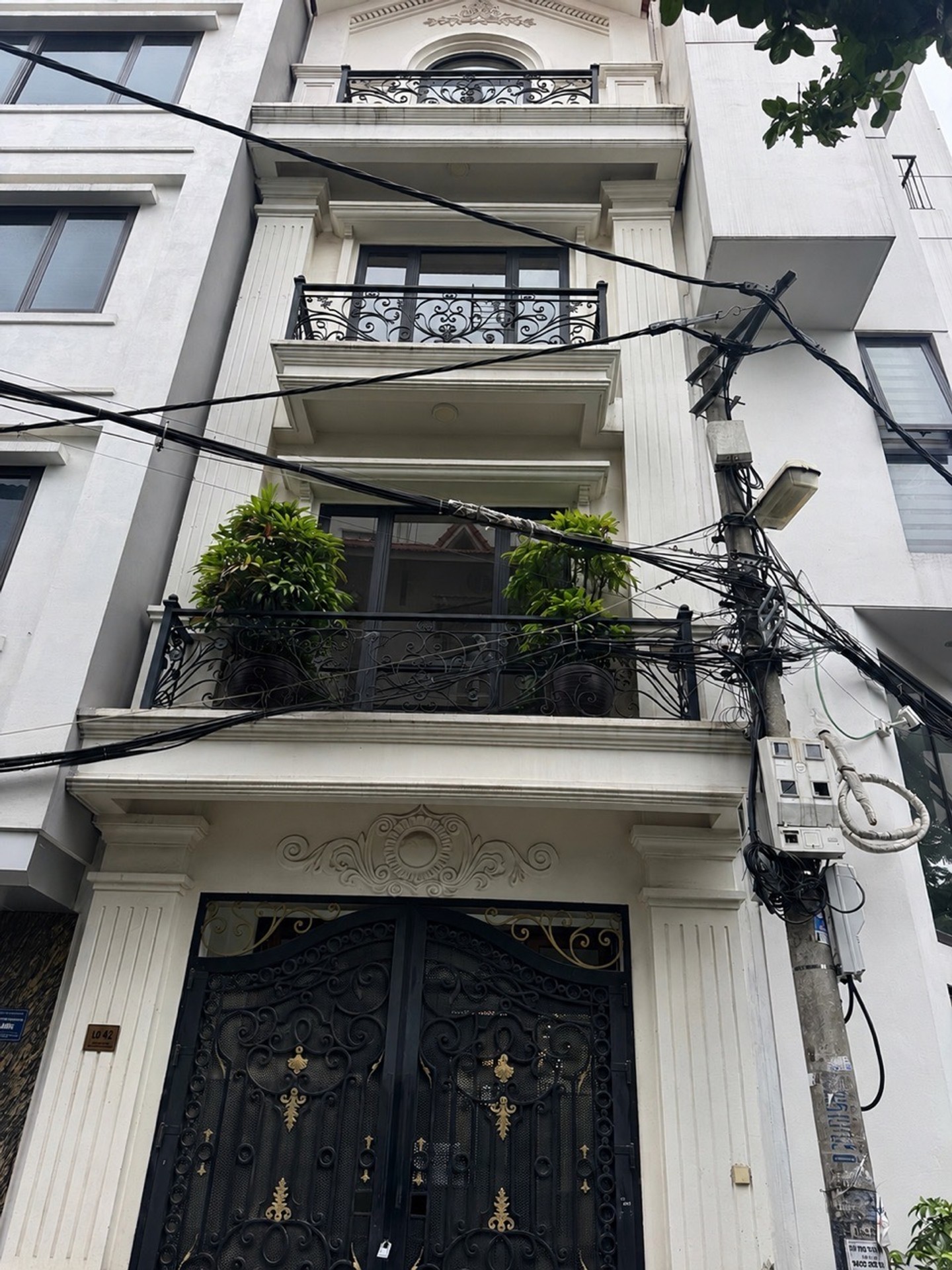 Bán nhà riêng 80m2 phân lô giáo viên đẳng cấp long biên ở Bồ Đề