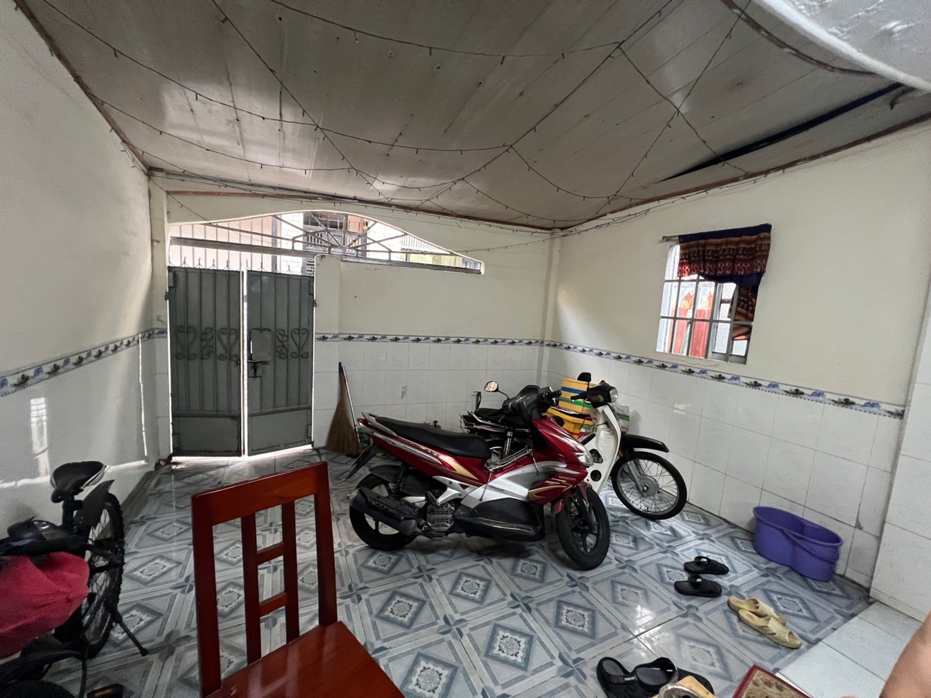 Bán nhà riêng tại quận 7, diện tích 92m2, pháp lý sổ hồng chính chủ - 0934 194 634 Em Quý