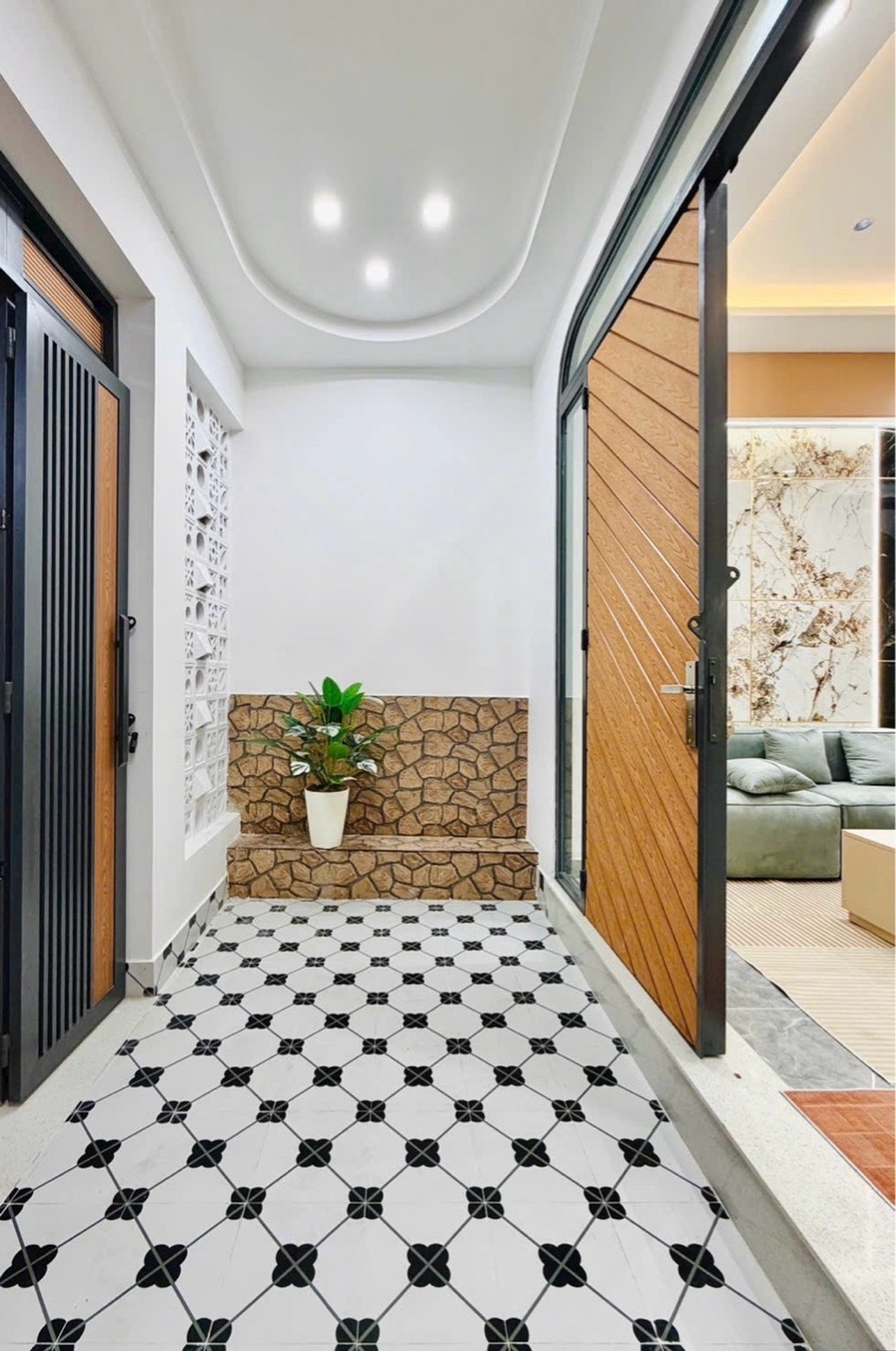 🏡 Nhà GÒ VẤP, ngay CV LÀNG HOA - 3 Tầng Full nội thất - Chỉ 6.18 tỷ