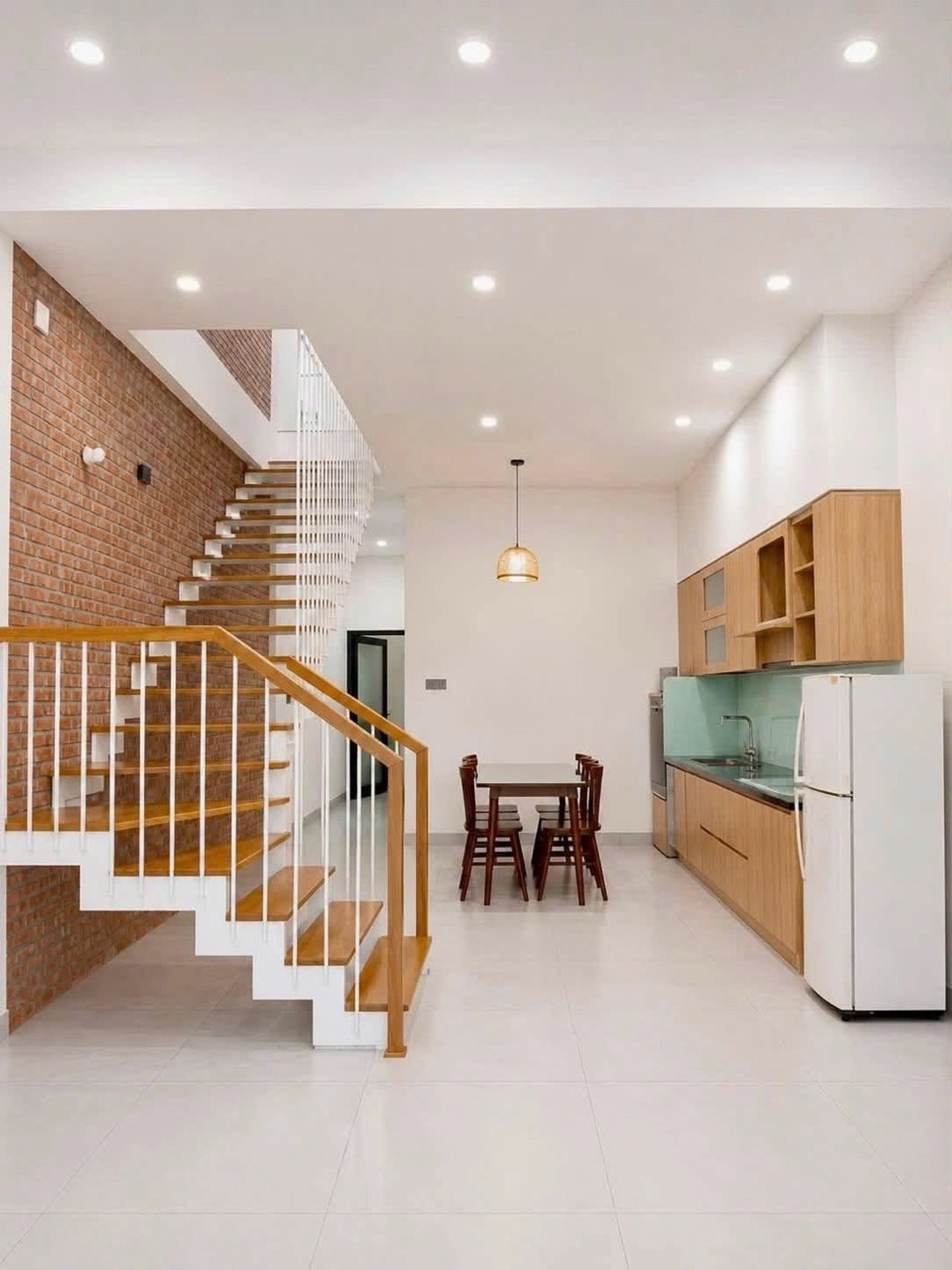 Bán nhà 2 tầng mới xây 90m2 đường Phong Bắc 17, phường Cẩm Lệ Đà Nẵng
