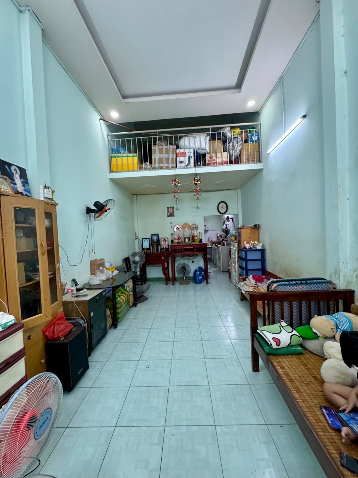 Nhà 1 trệt 1 lửng, 2PN, hẻm ba gác, Bình Tân giá 3.2 tỷ
