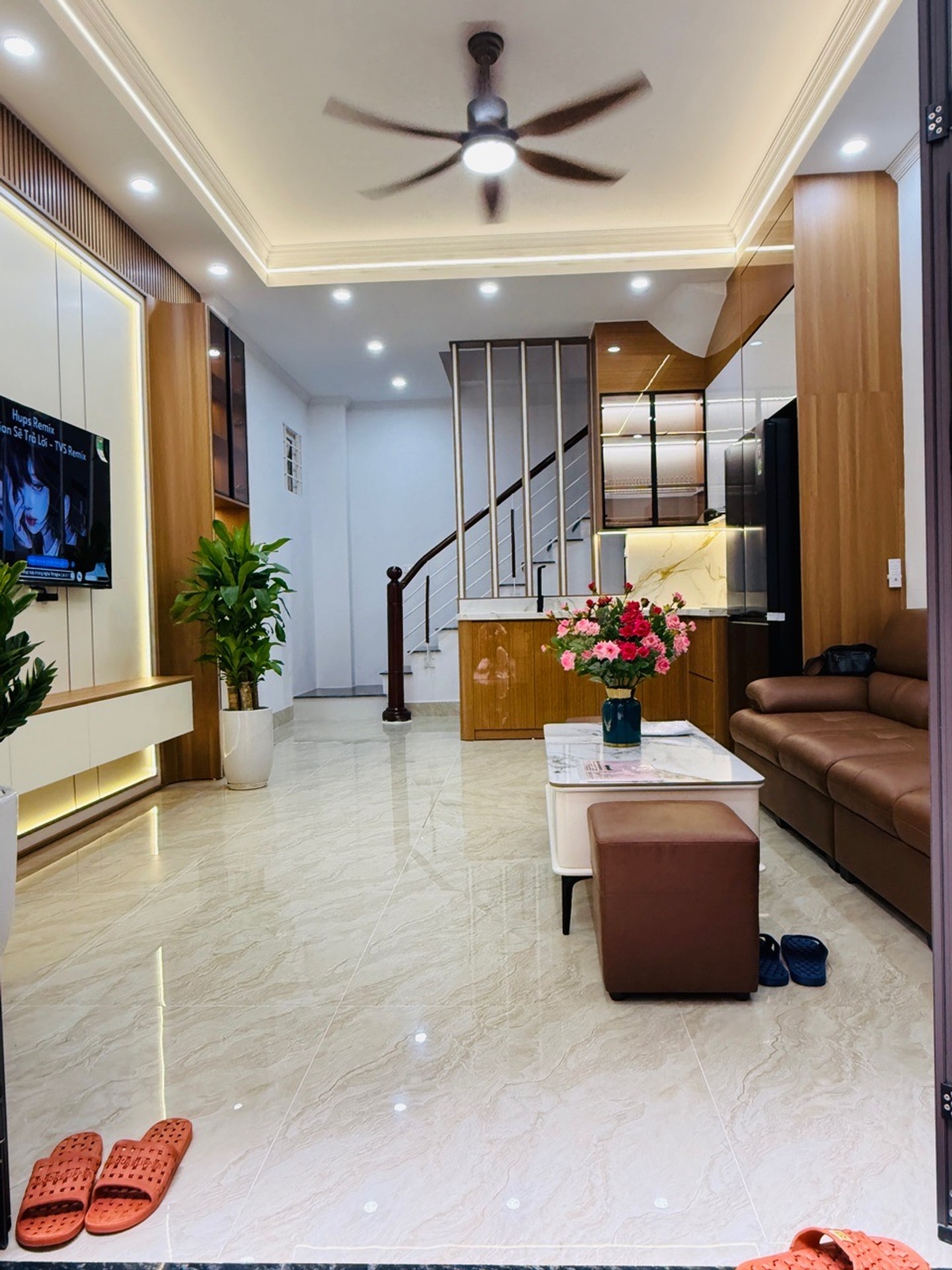 Nhà Phân Lô Ô Tô Đỗ Cửa - Hiếm Có Tại Quận Thanh Xuân