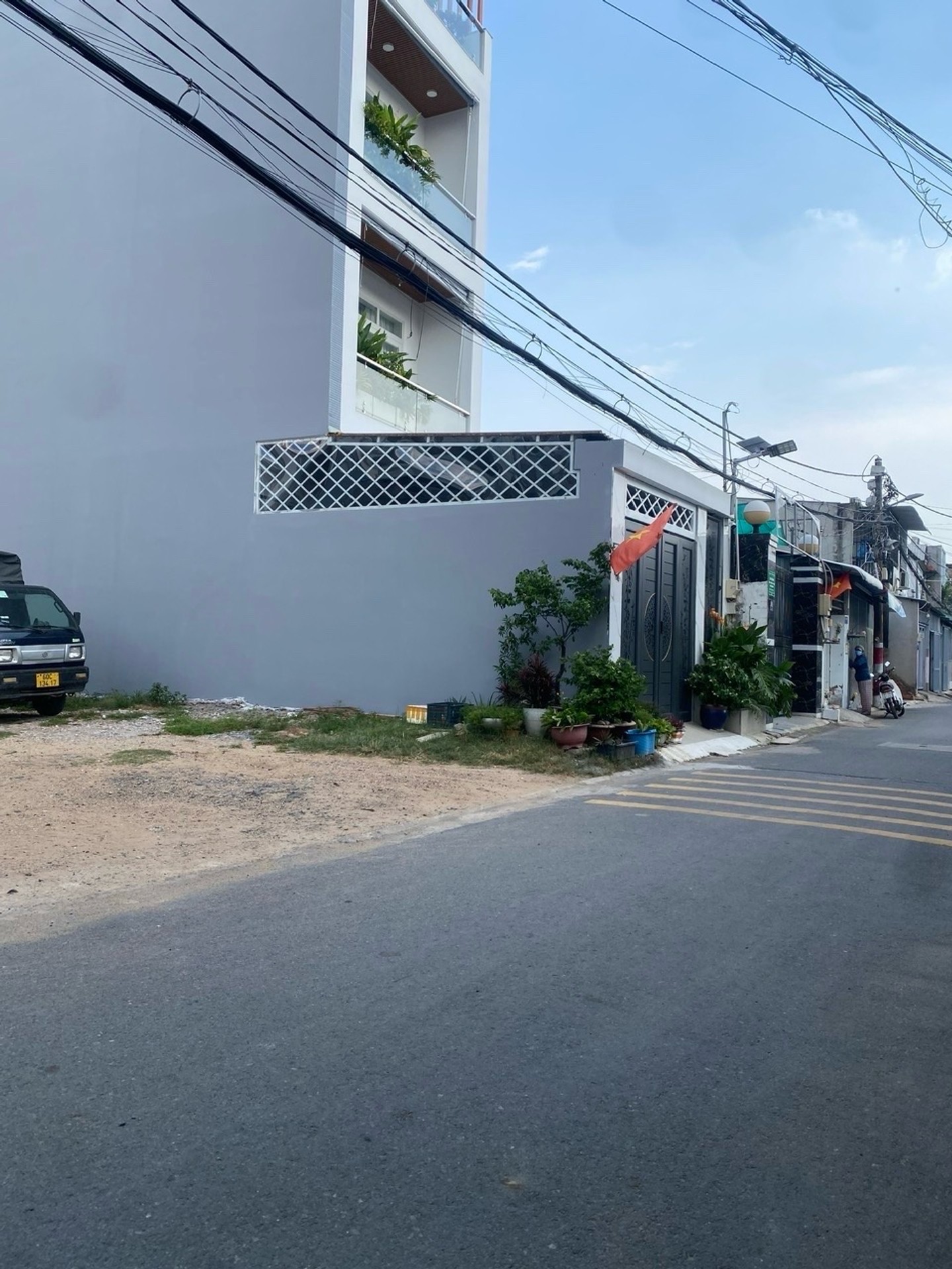 Bán nhà mặt phố 10 phòng trọ kinh doanh tại Long Trường, TP HCM