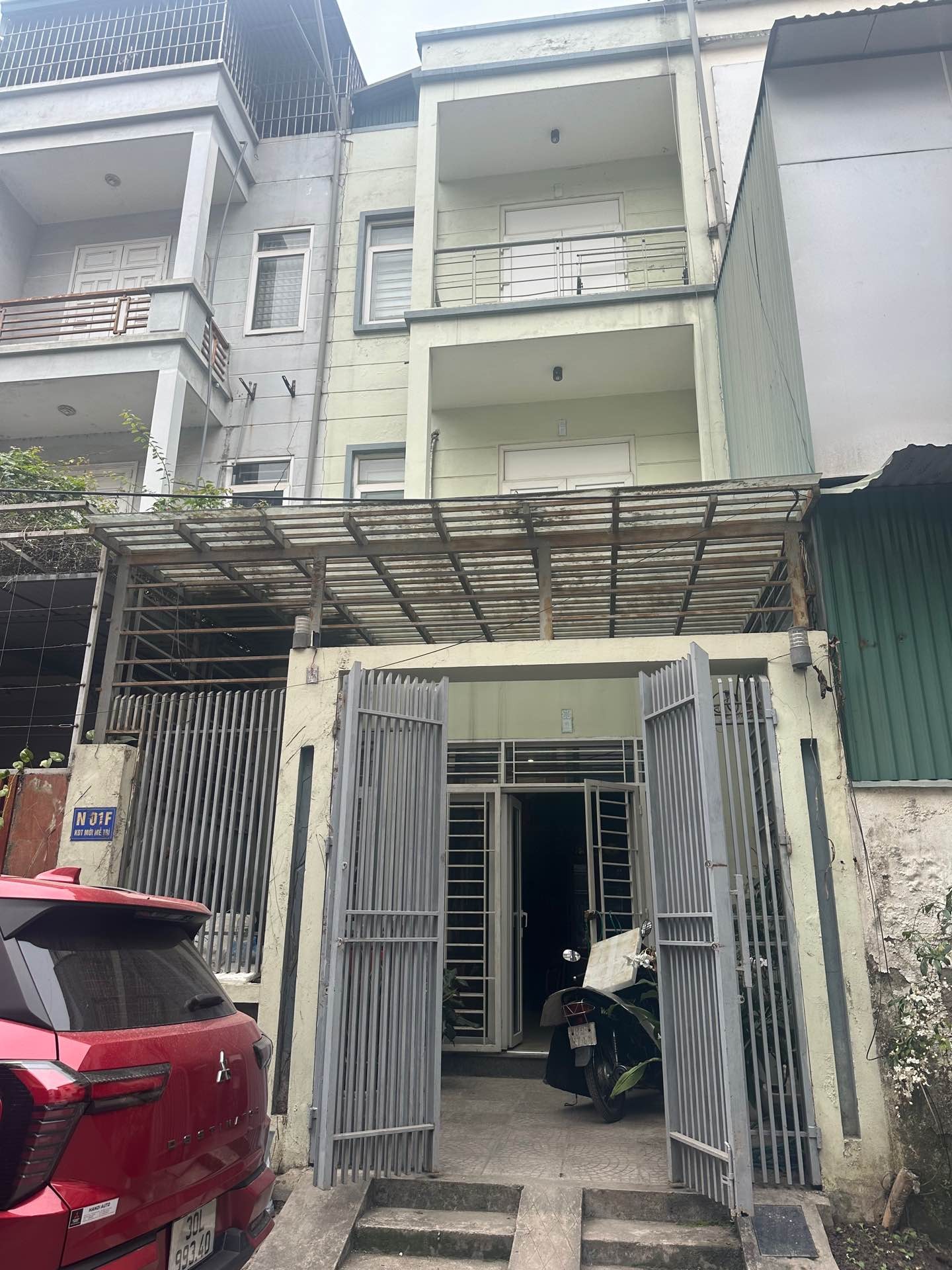 Bán liền kề 3 tầng Mễ Trì Thượng, ôtô tránh, sổ đỏ chính chủ