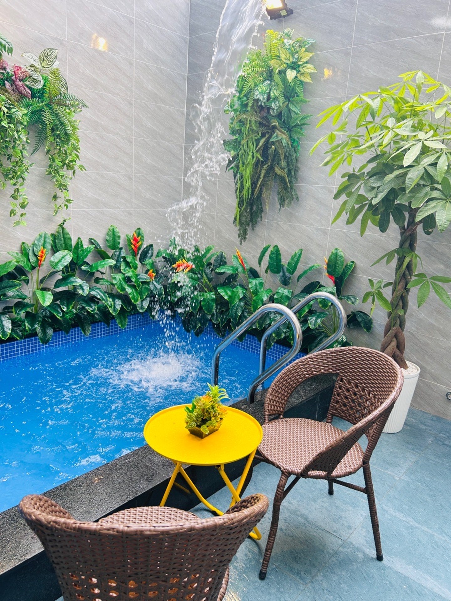 Nhà Mới Hoàn Thiện 4 Tầng Có Hồ Bơi, View Đẹp Tại Hải Châu
