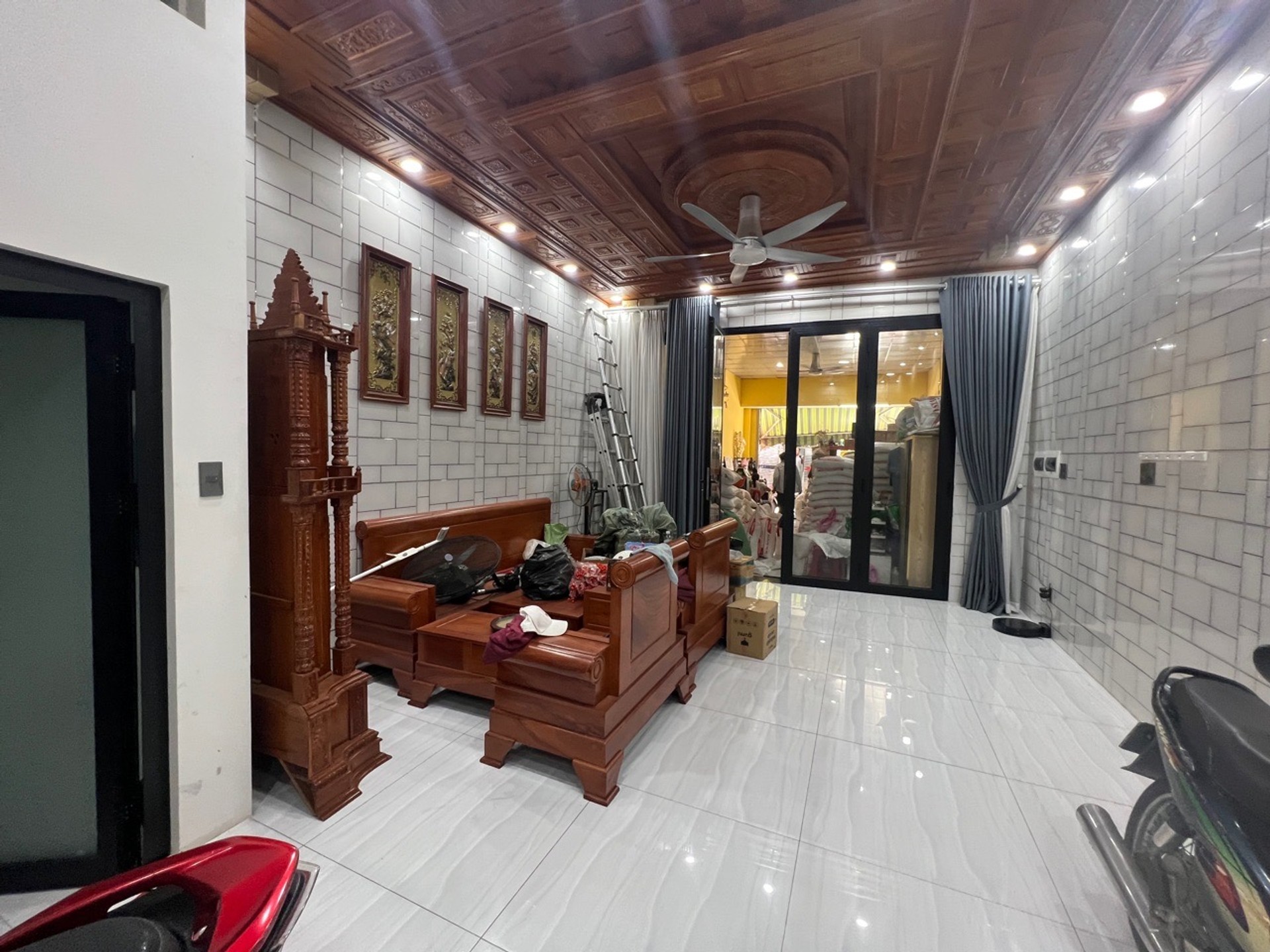 Bán nhà mặt phố kinh doanh, đường Bùi Văn Ba Quận 7, mặt tiền 4.8m, nhà mới 5 tầng - 0934 194 634 E