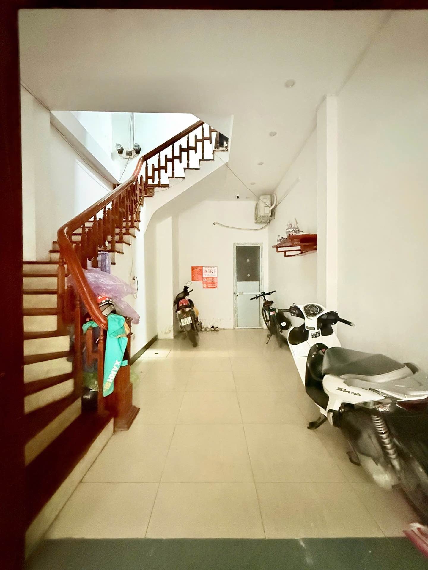Nhà 5 tầng Kim Giang, 9 phòng cho thuê, ngõ thông thoáng