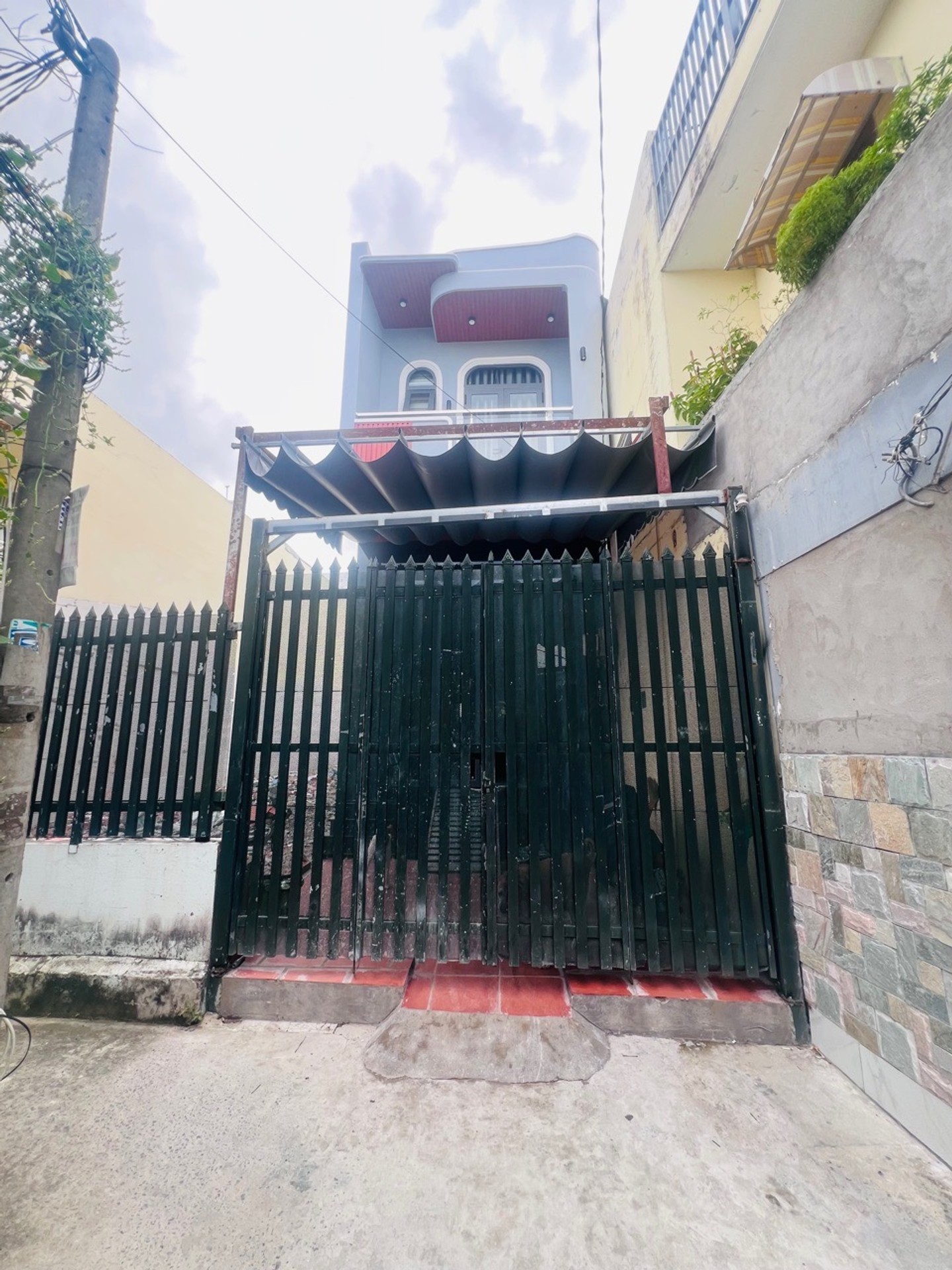 Cơ Hội Sở Hữu Nhà Mới Xây 2 Tầng Gần Trung Tâm Huyện Nhà Bè Với Giá Ưu Đãi
