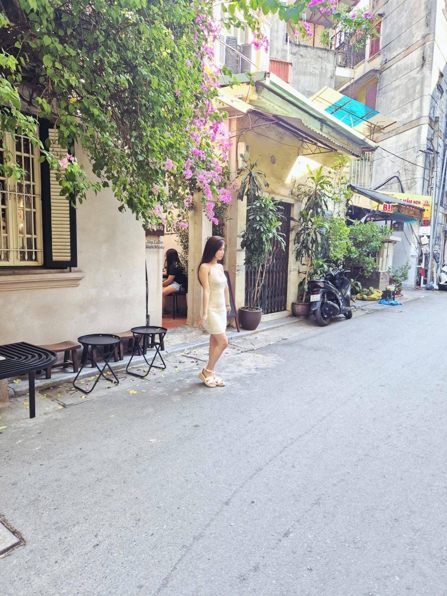 Bán nhà mặt phố tại Hội Vũ, 4 tầng, mặt tiền rộng, vị trí kinh doanh hiệu quả