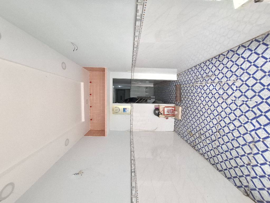 Cơ hội sở hữu nhà mặt phố sầm uất giá tốt chỉ 5.7 tỷ