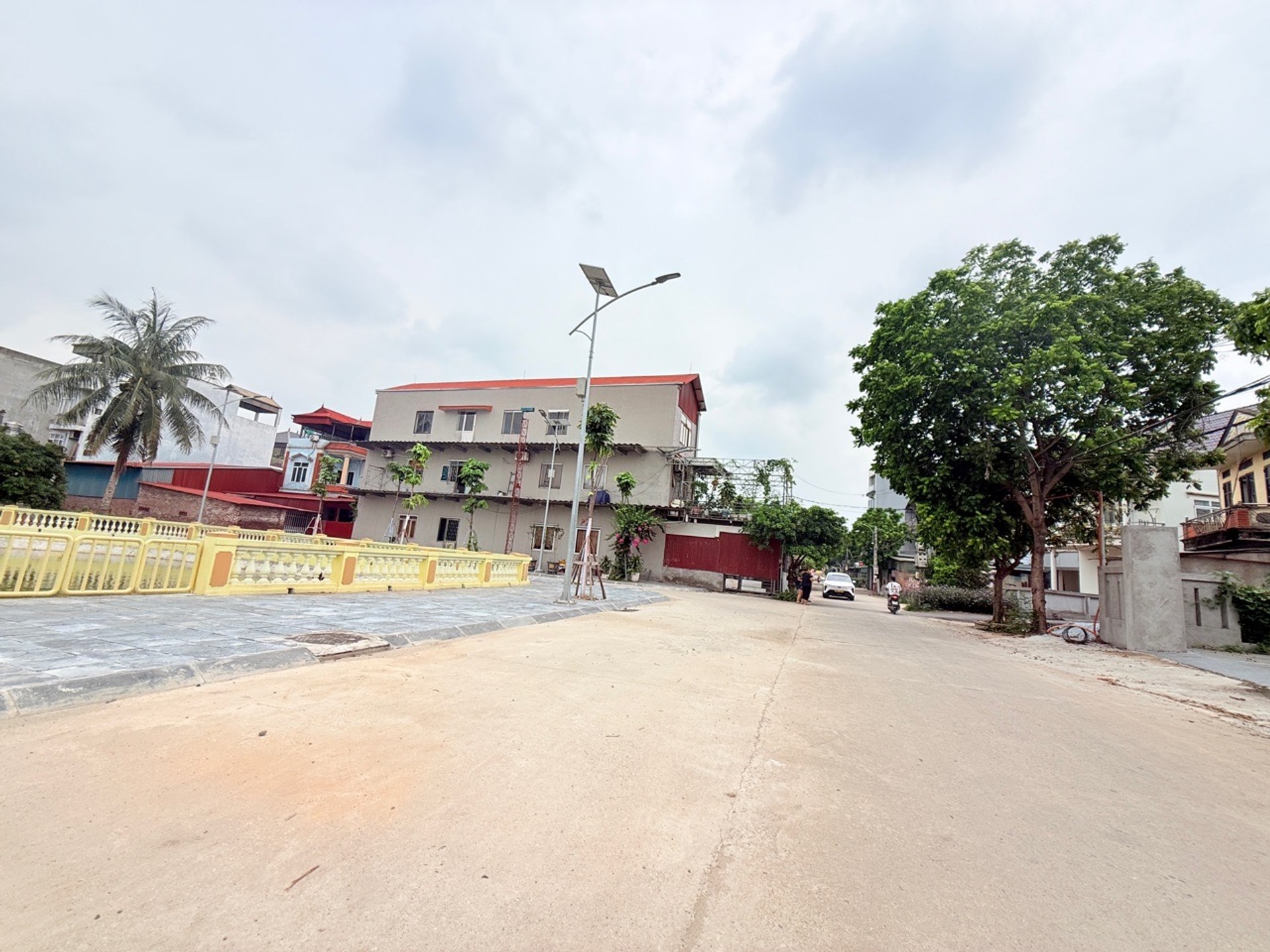 Bán đất lô góc gần hồ điều hòa Đản Mỗ Uy Nỗ, 46m², ô tô vào tận đất