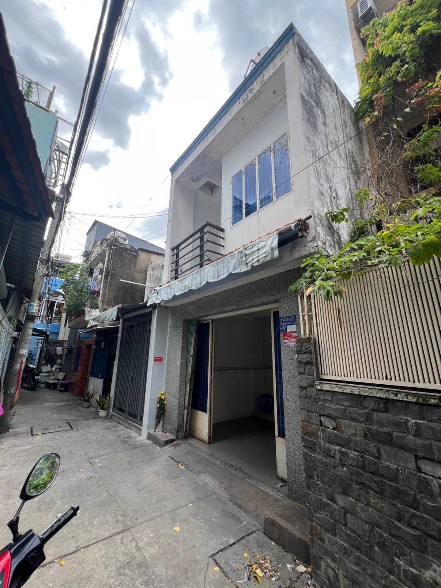 Cơ hội sở hữu nhà 2 tầng nở hậu tại Âu Dương Lân quận 8 với giá cực tốt
