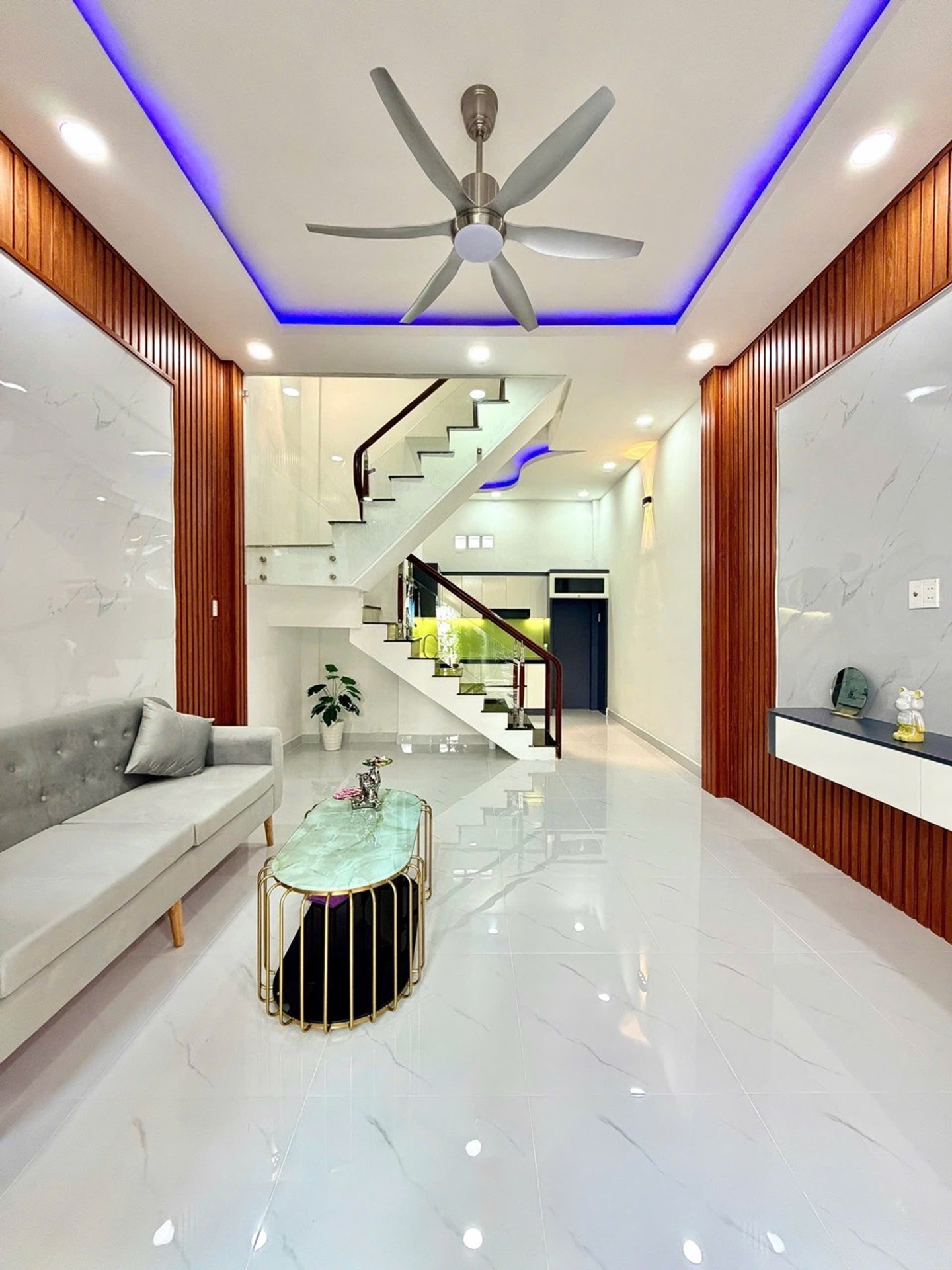 Bán nhà 2 tầng 32m² tại Trương Phước Phan, gần Lê Văn Quới, giá 3.99 tỷ