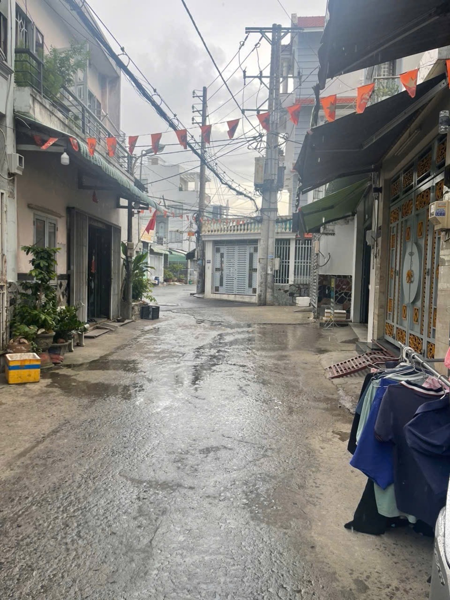 Cơ hội sở hữu nhà 4 tầng mặt hẻm xe tải, vị trí vàng tại Lê Văn Khương