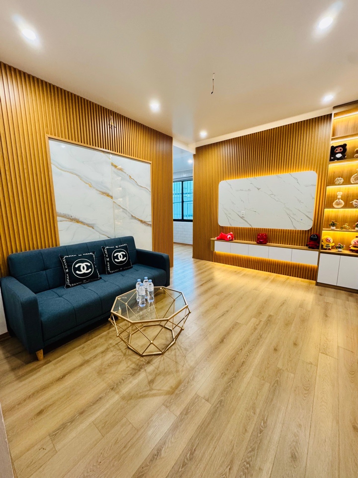 [Tin xác thực] dành cho gia đình nhỏ. Sinh viên đi học đại học / có sổ đỏ / 2 tỷ 9/ ngay gần bách k