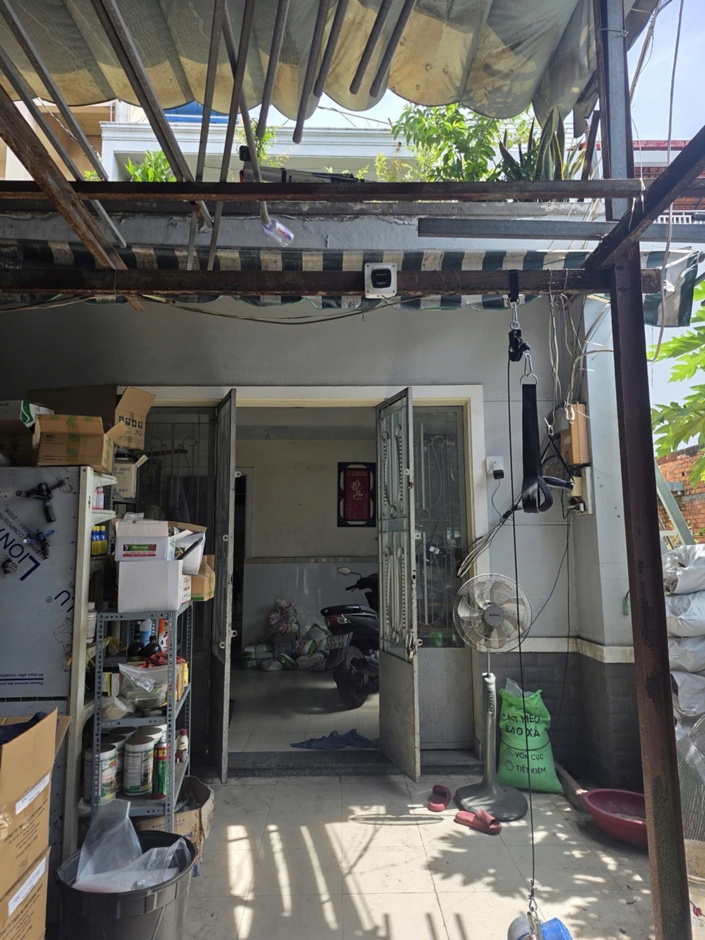 Bán nhà mặt phố 2 tầng, diện tích 85m2 tại Bình Tân giá chỉ 11.5 tỷ