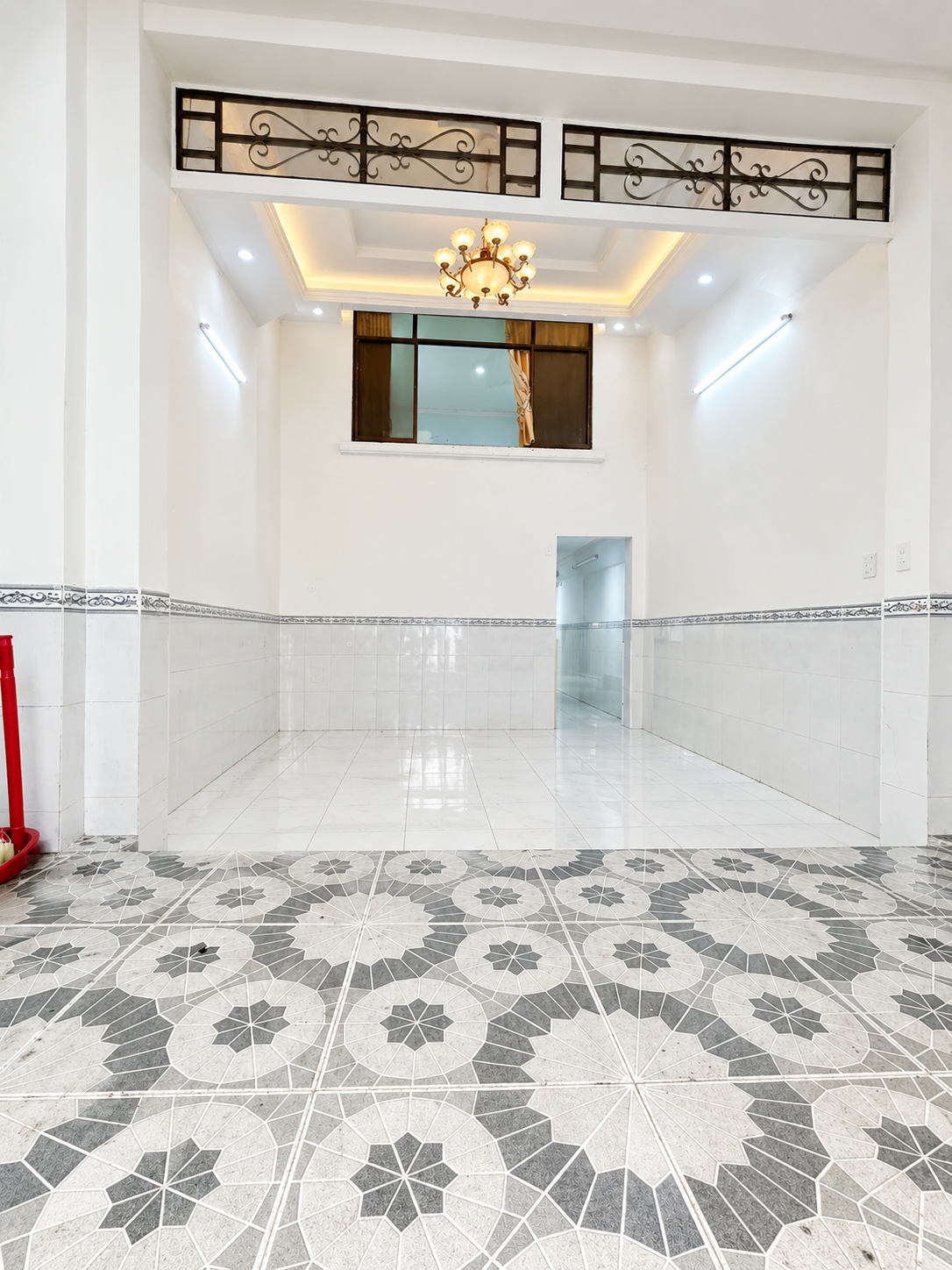 Bán nhà mới đường tám danh, gần cầu Nguyễn Tri Phương, qua cầu Chánh Hưng gần PARC MALL