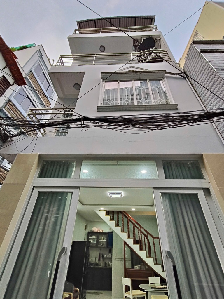 Bán nhà 4 tầng 31m2 phường 1, Gò Vấp giá 6 tỷ