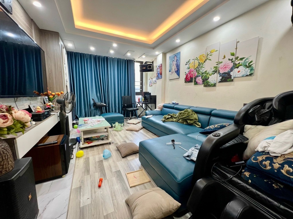 Bán nhà 6 tầng thang máy diện tích 61m² ngõ ô tô rộng tại Phú Diễn, Bắc Từ Liêm