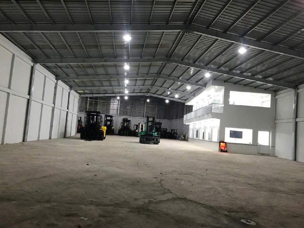 Khuôn Viên Đặc Quyền Với Mặt Tiền Rộng Tại Bình Tân