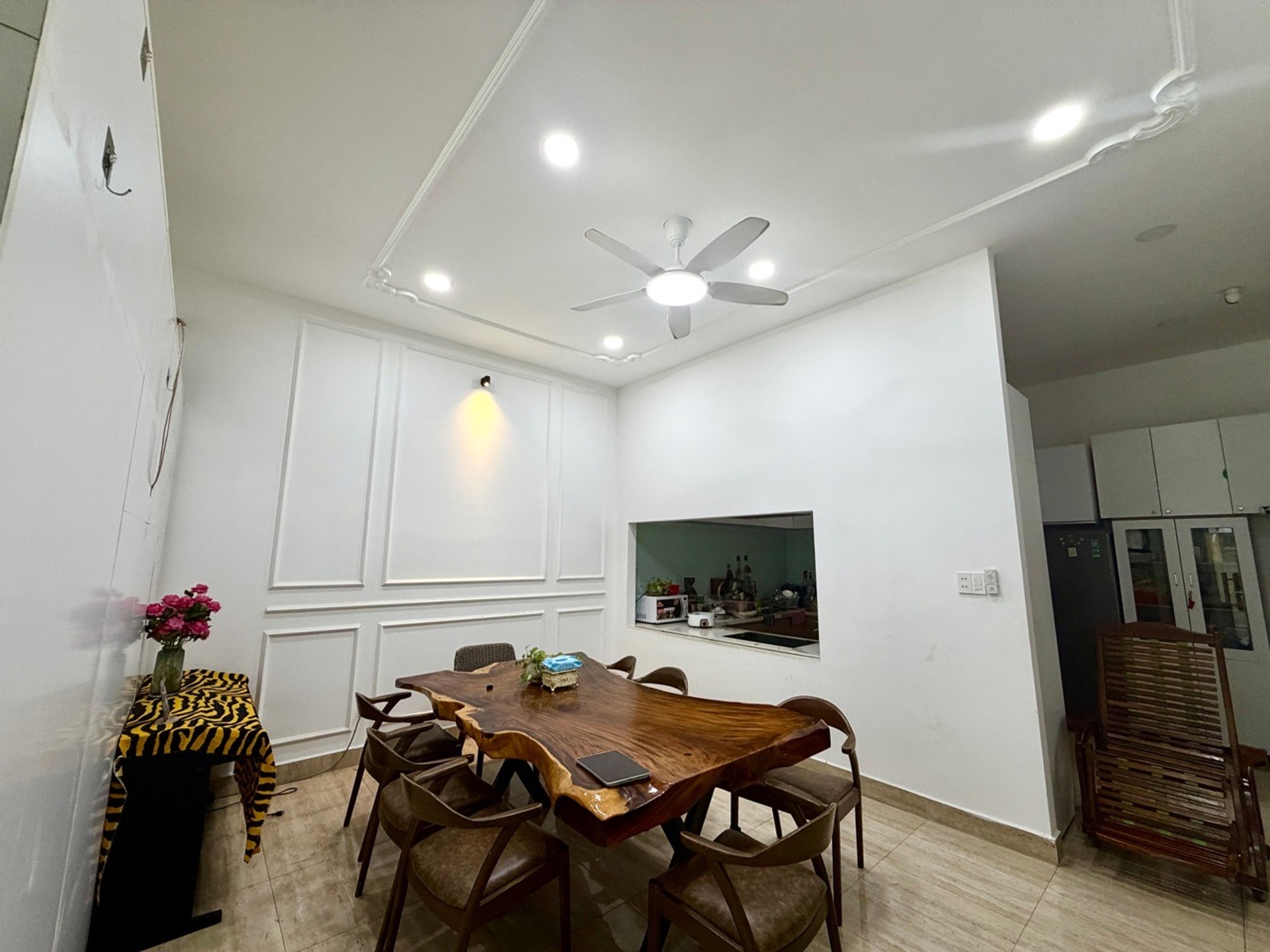 Bán nhà biệt thự 3 tầng rộng 231m2 tại Bình Chiểu Thủ Đức