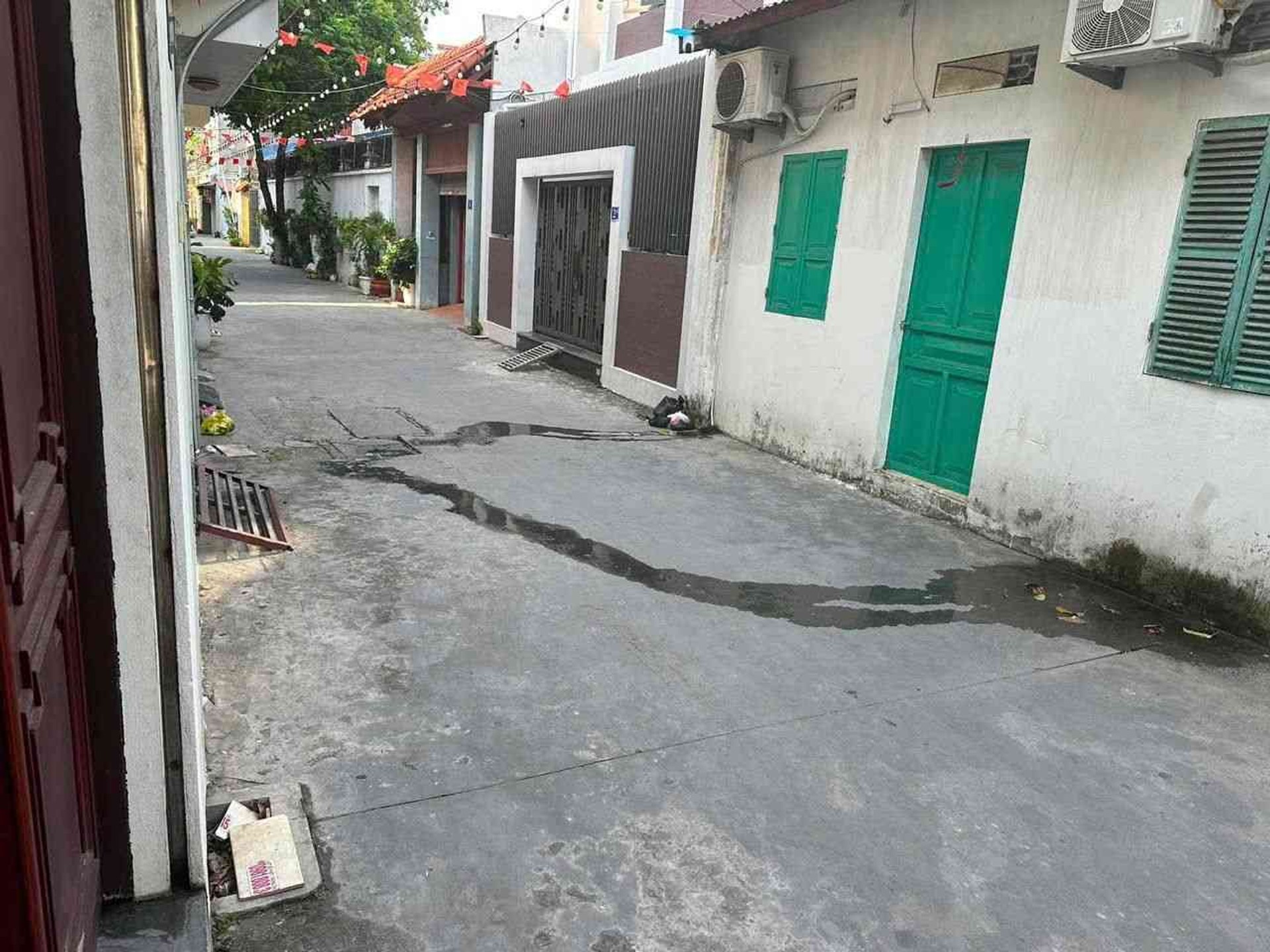 Bán nhà riêng 3 tầng tại Dân Lập với hệ thống điện năng lượng mặt trời tự chủ