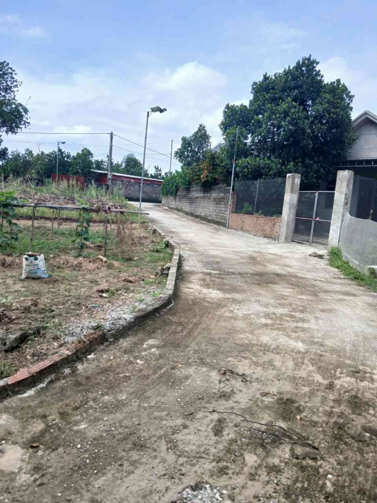 Bán đất 102m2 đường rộng xã Xuân Cẩm Bắc Ninh