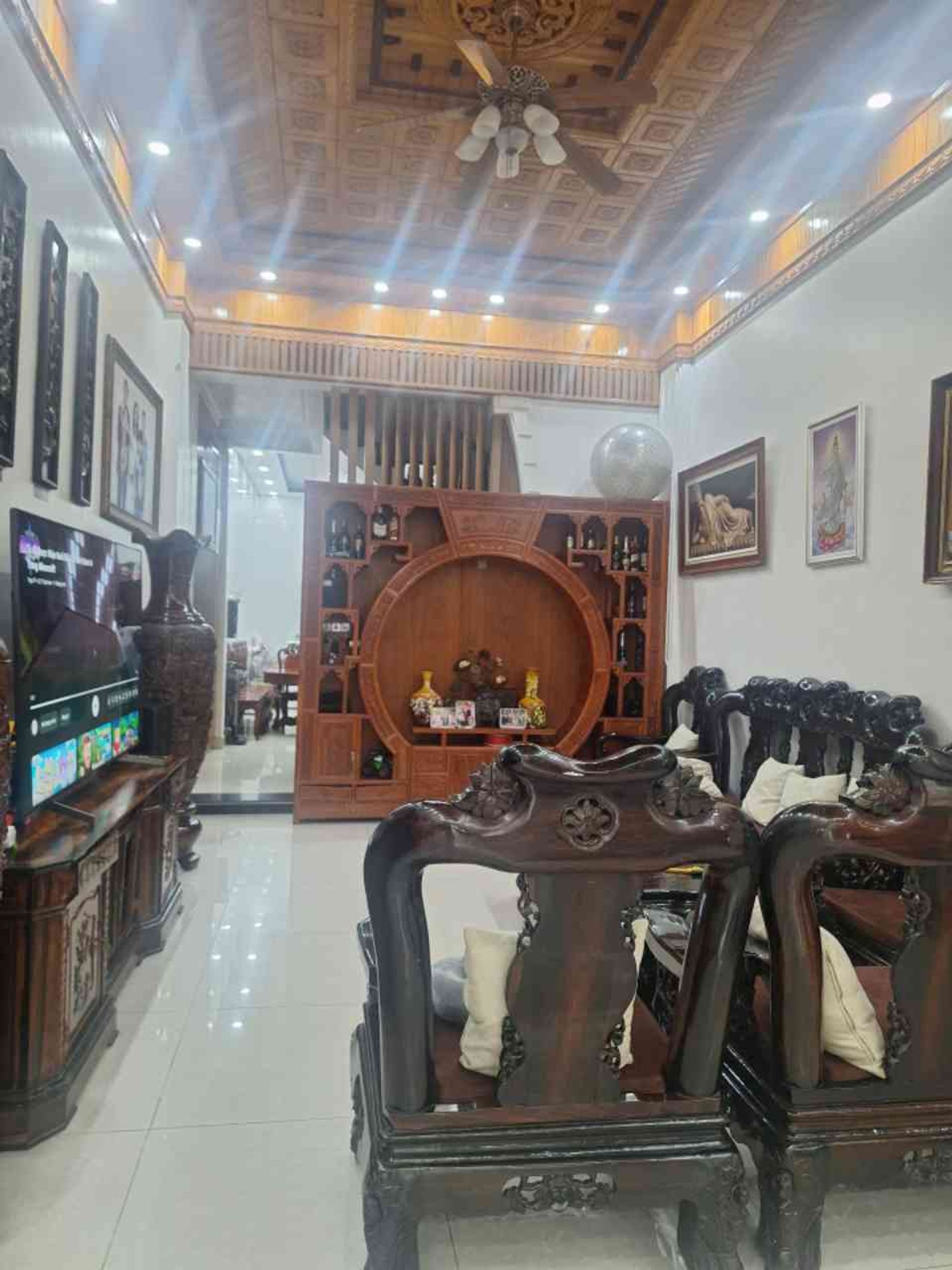 Nhà mặt phố trung tâm Hồng Bàng, Hải Phòng phù hợp kinh doanh và ở