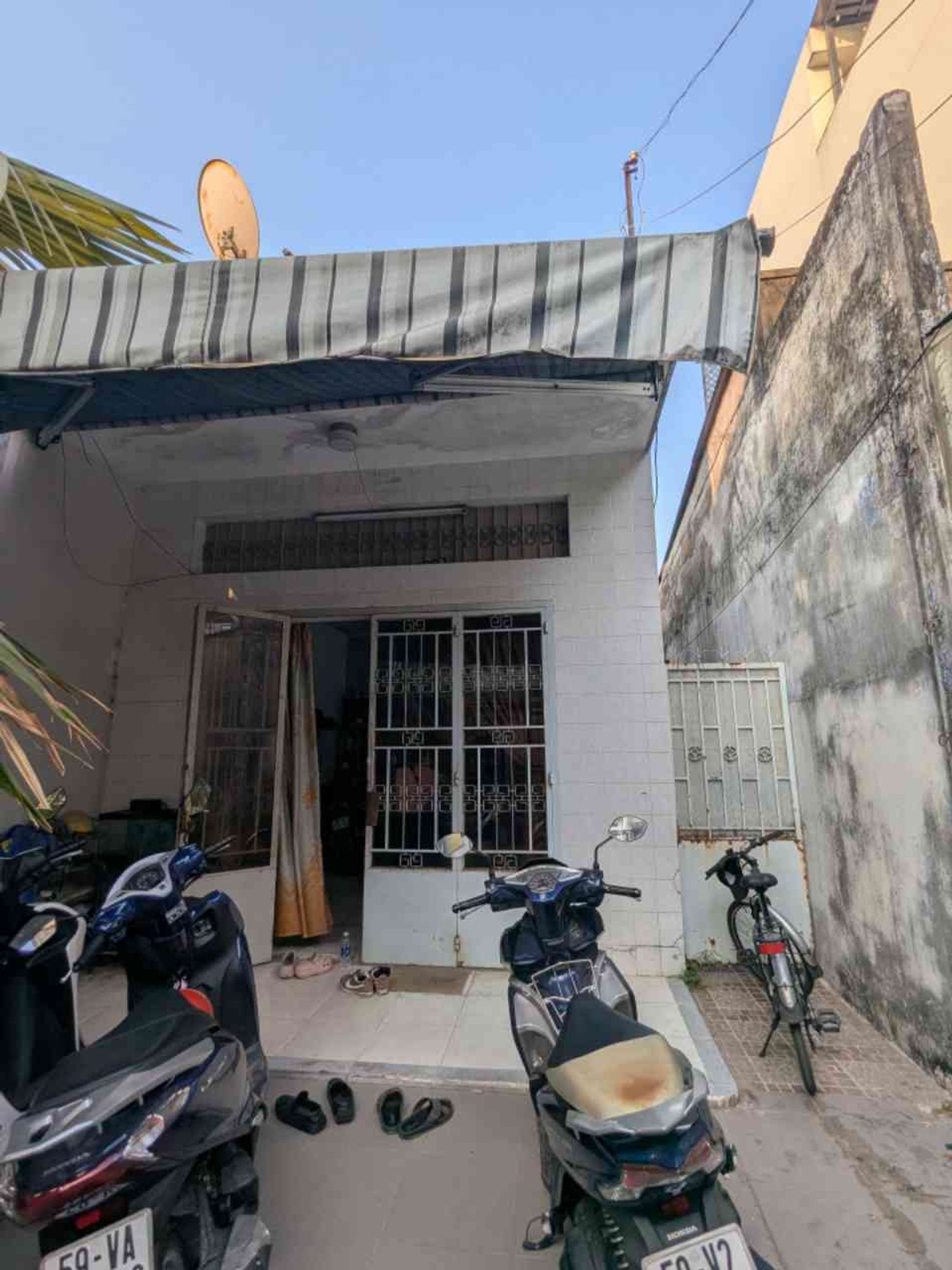 Nhà đất đẹp rộng rãi, giá hời ở Phạm Văn Chiêu