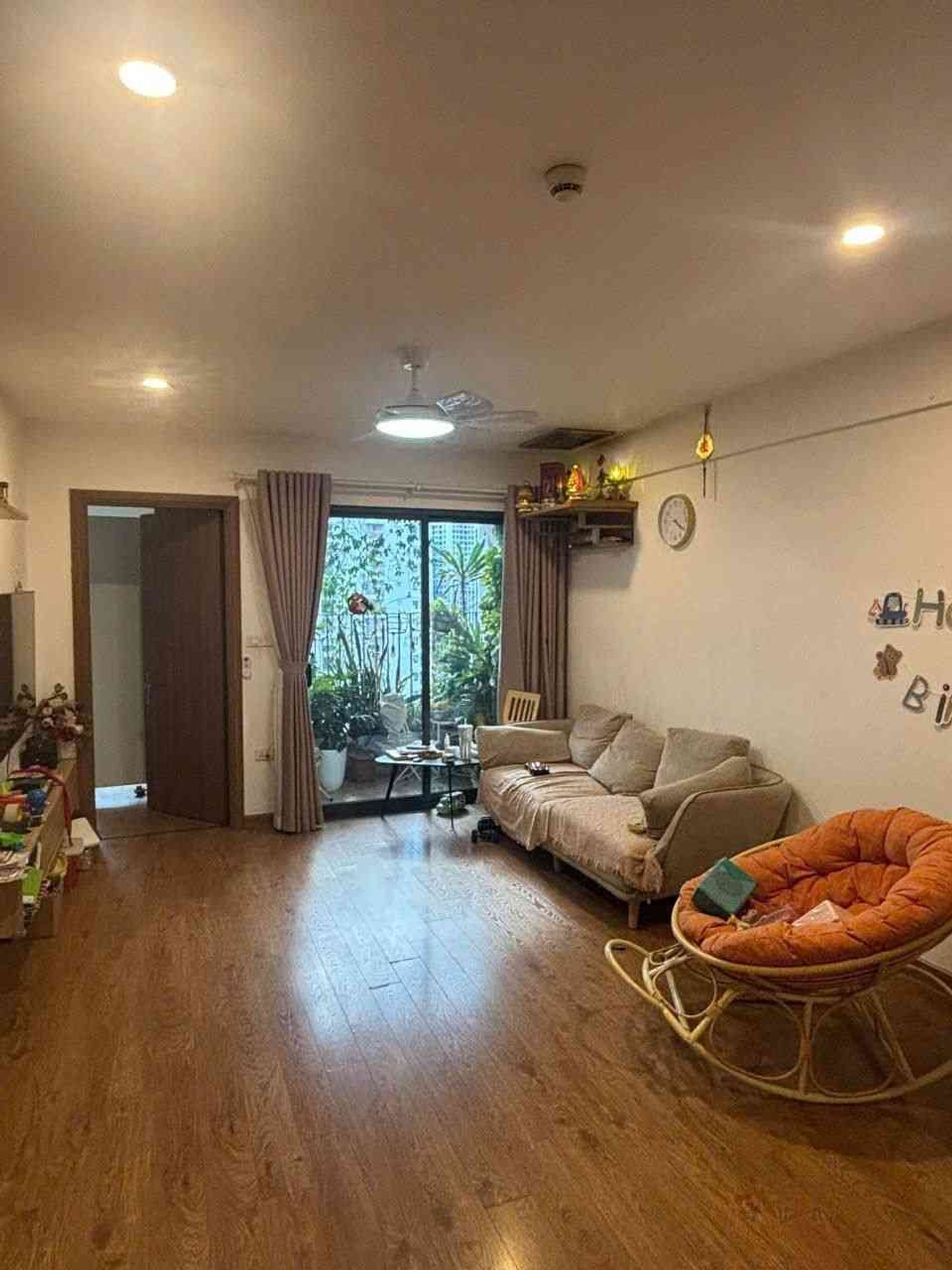 Bán căn hộ chung cư Amber Riverside Minh Khai, 2 phòng ngủ, 74.2m², giá nhỉnh 8tỷ