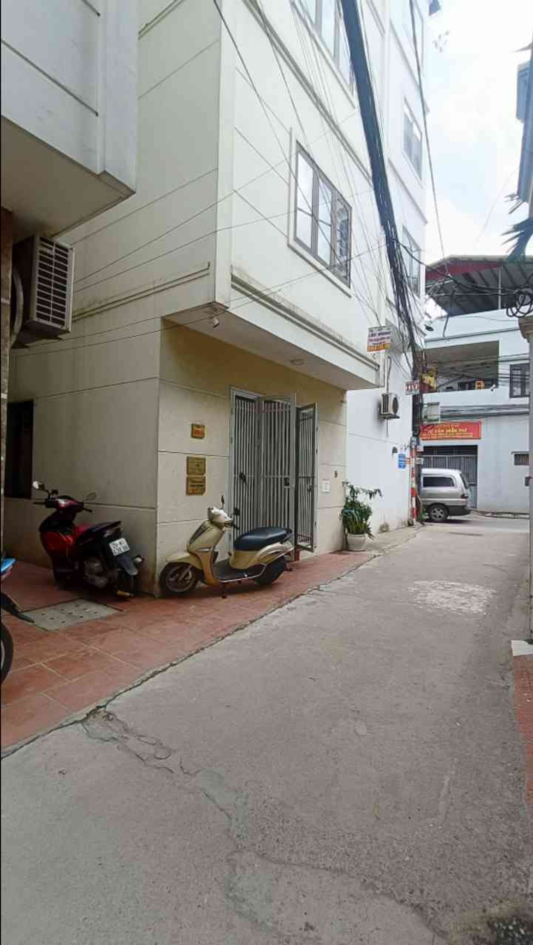 Nhà mới đẹp, ngõ rộng, tiện nghi đầy đủ tại Thạch Bàn