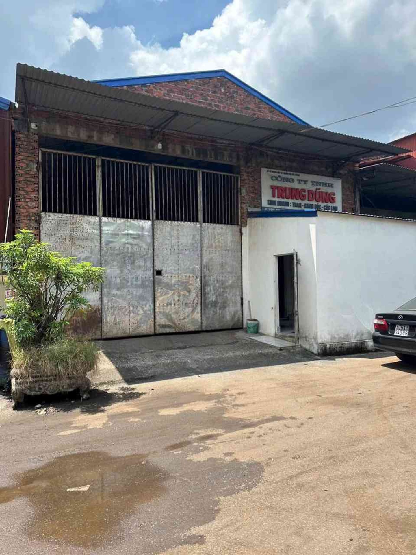 Cơ hội hiếm có sở hữu lô đất mặt tiền 5m trong khu công nghiệp sầm uất