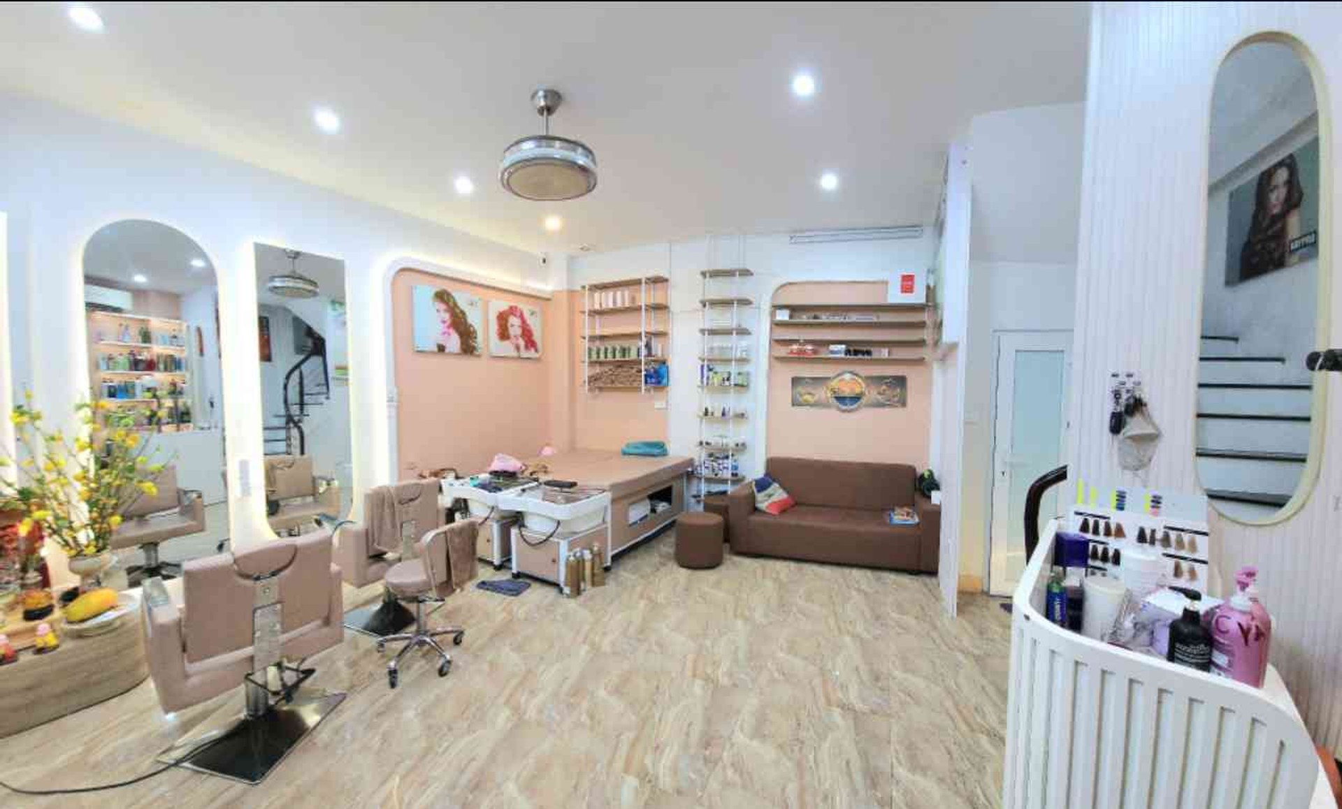 Bán nhà riêng 5 tầng, dt~40m, lô góc 15m ra phố Hàn Thuyên, giá hơn 16tỷ