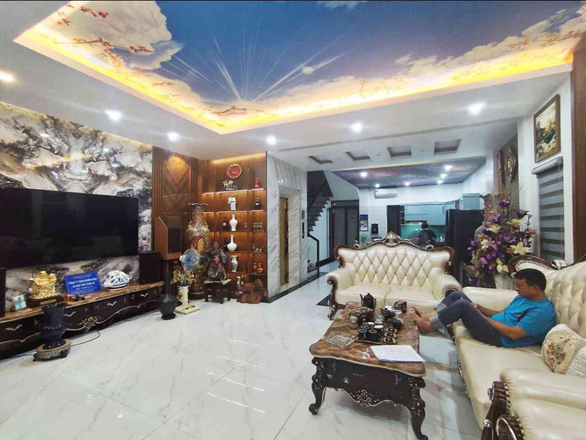 Nhà 4 tầng độc lập tại khu vực trung tâm Lê Chân với mặt tiền rộng 5.8m