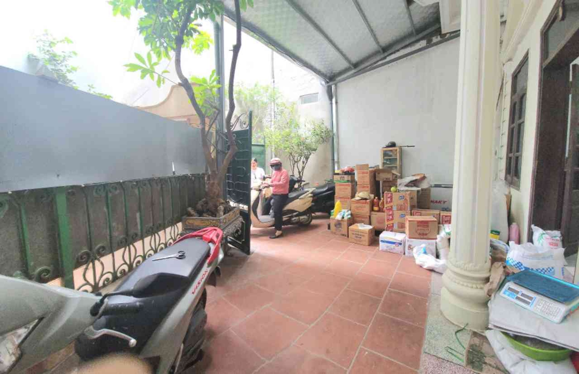 Bán nhà mặt tiền lớn tại Minh Khai, bán kín dễ ép giá/ diện tích 105m2 / 26 tỷ / 0866863387